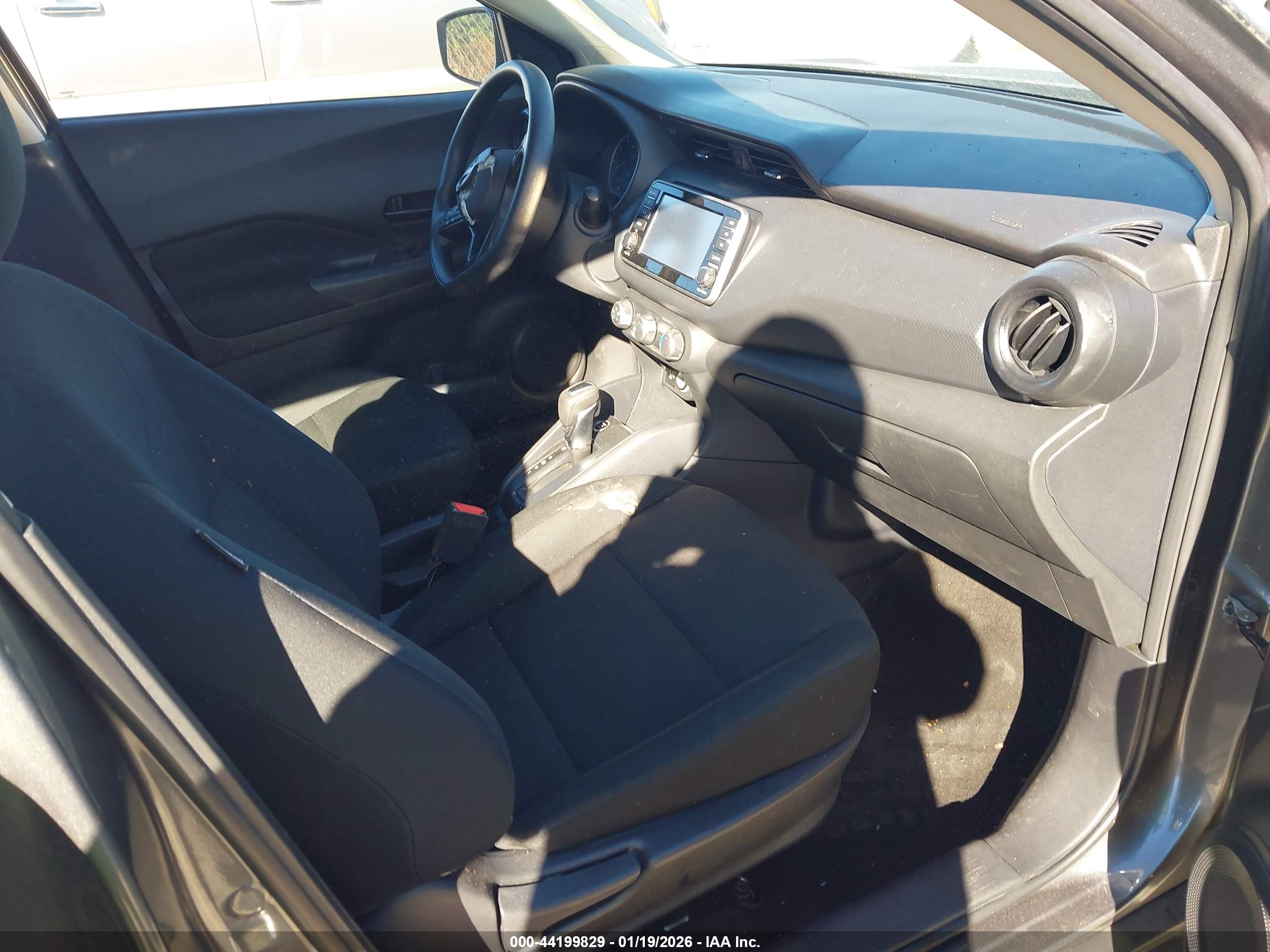 NISSAN KICKS image 5