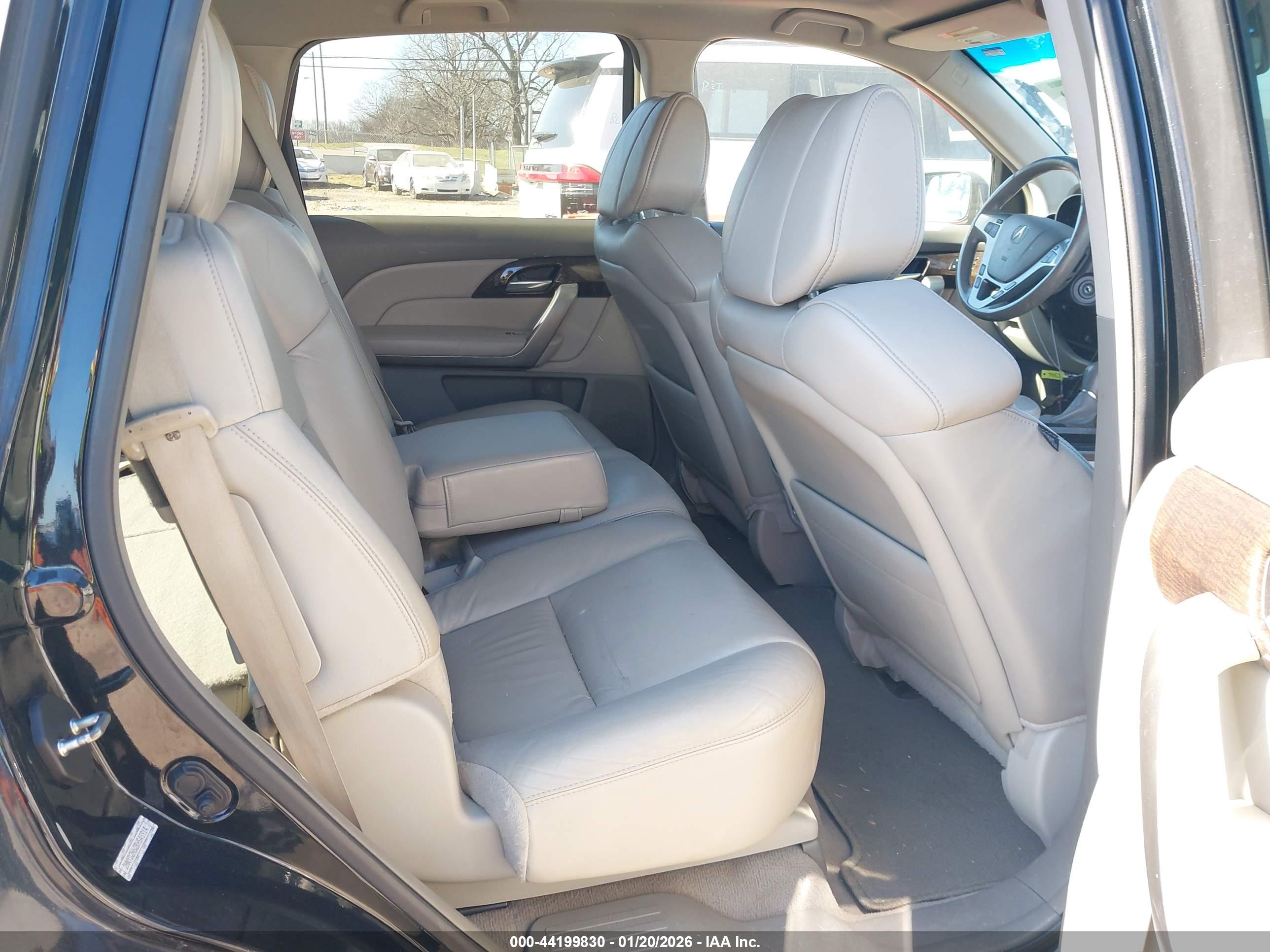 ACURA MDX image 8