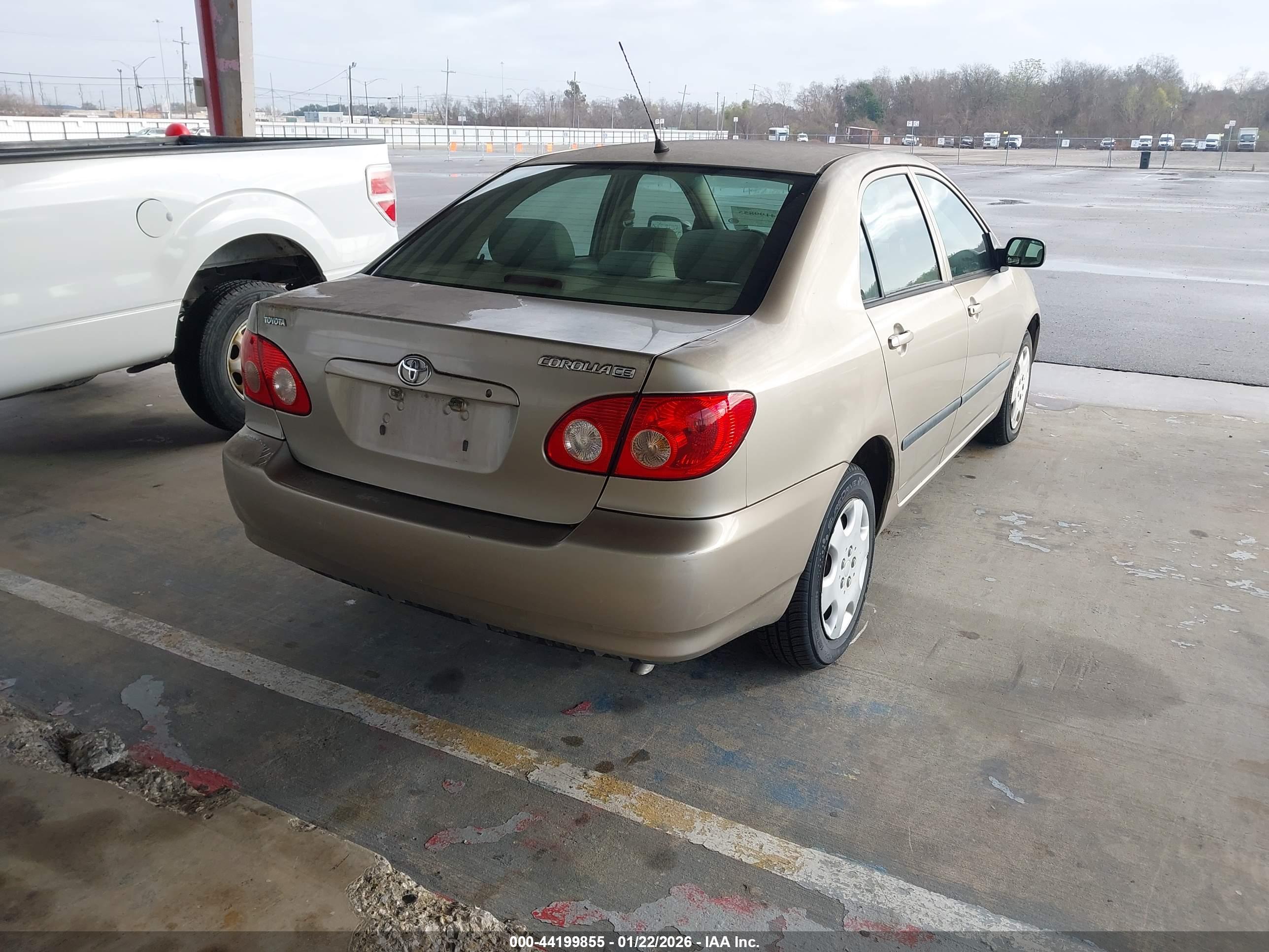 TOYOTA COROLLA image 4