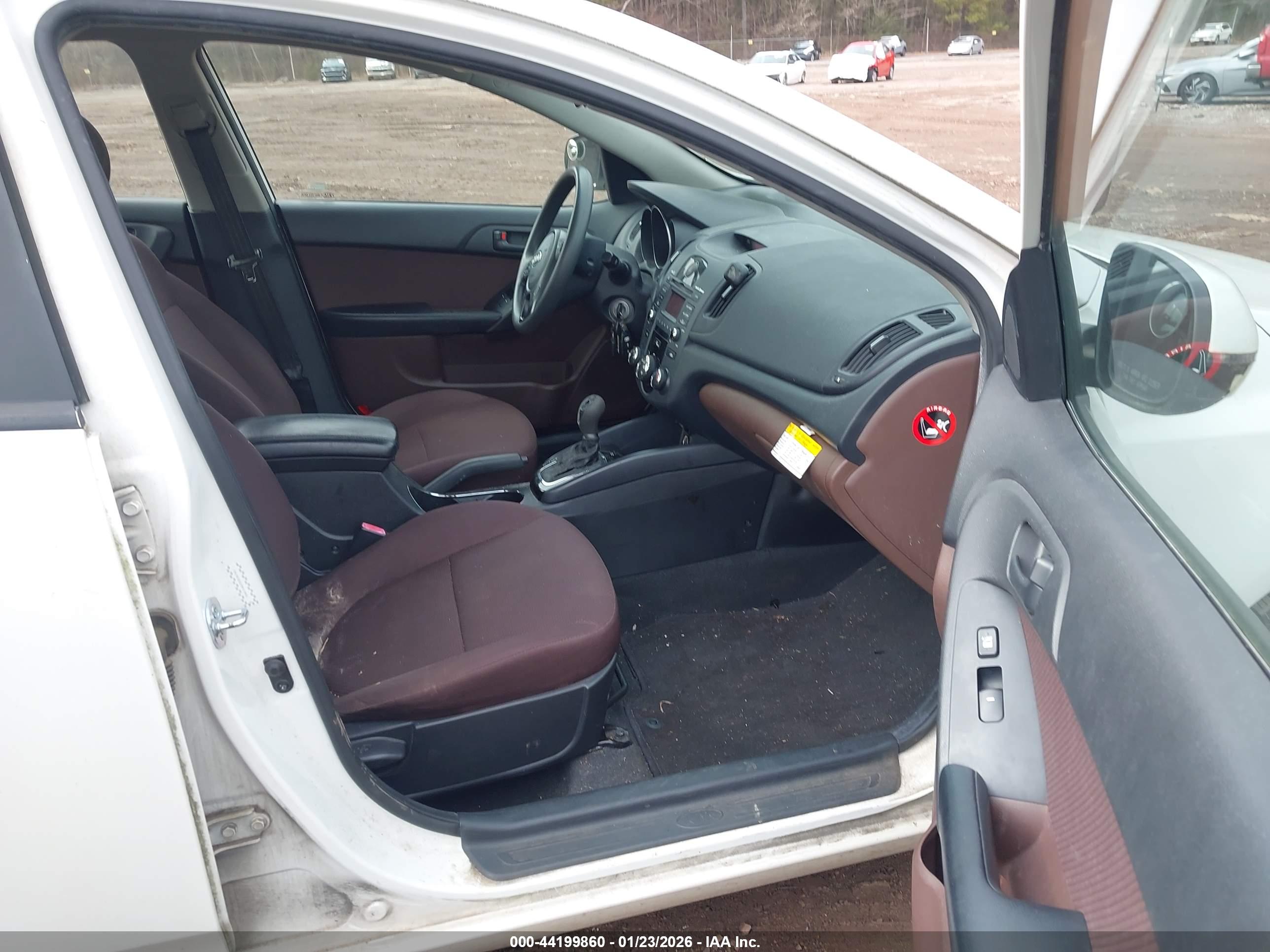 KIA FORTE image 5