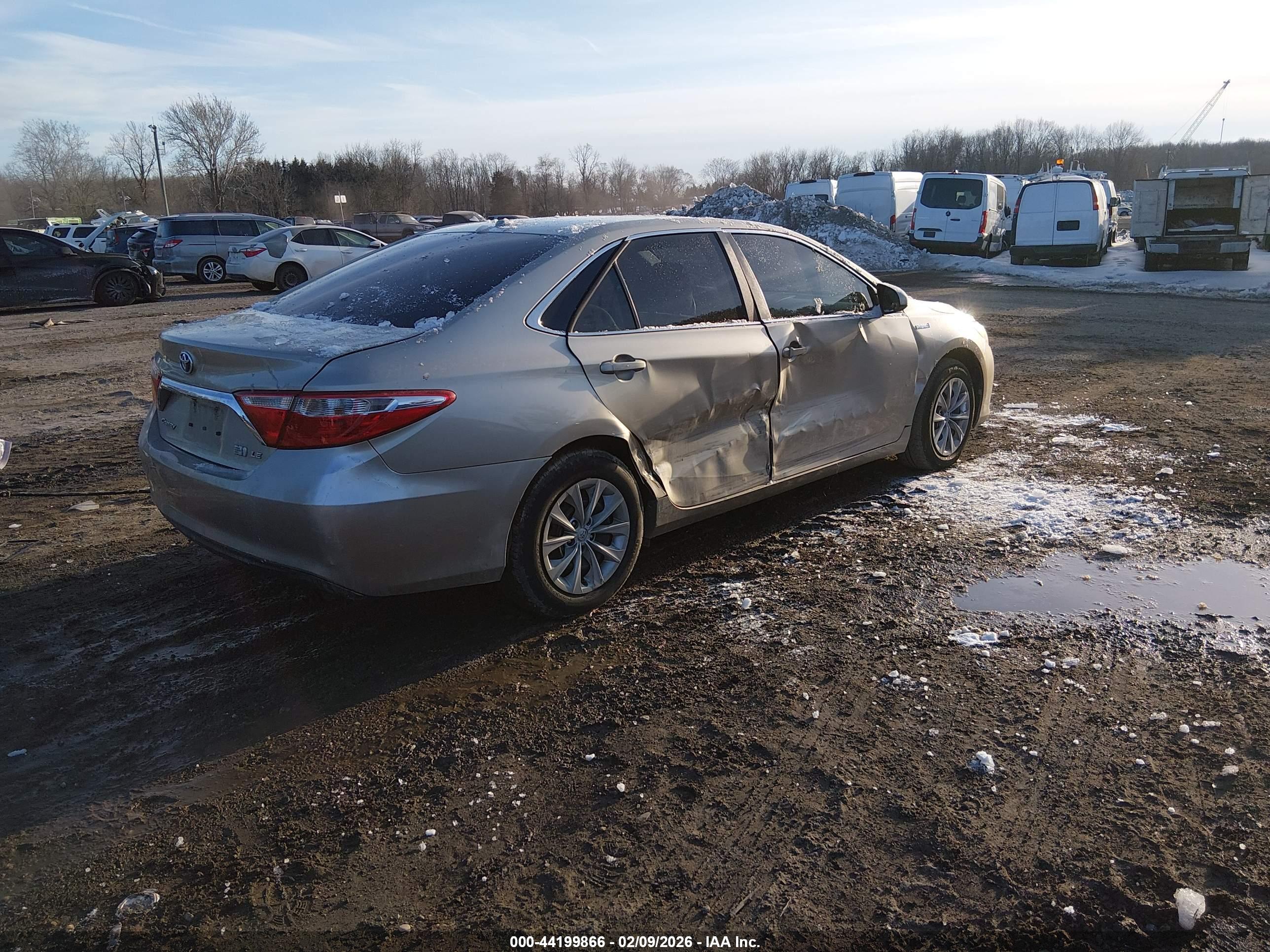 TOYOTA CAMRY image 4