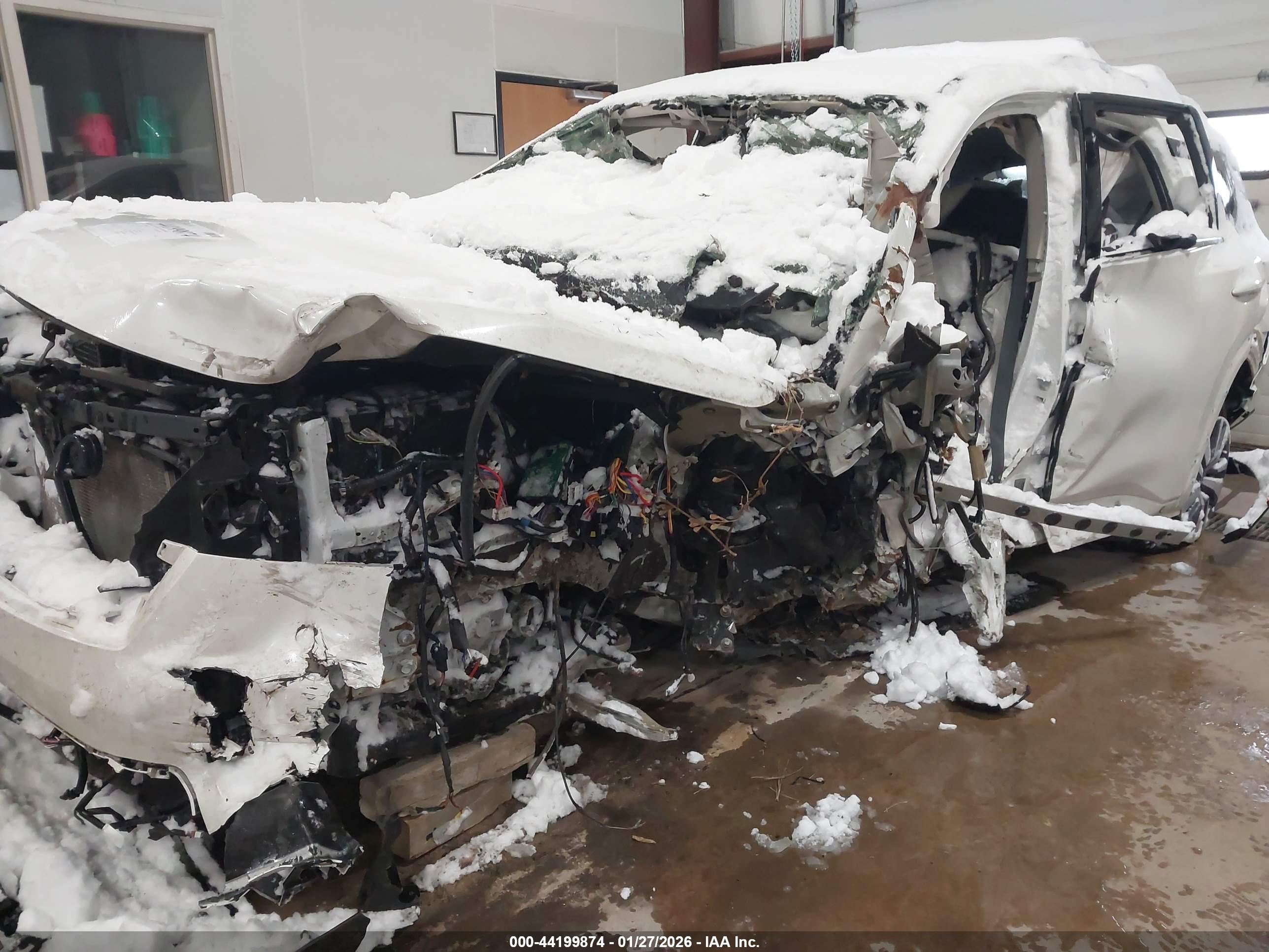 NISSAN PATHFINDER image 6