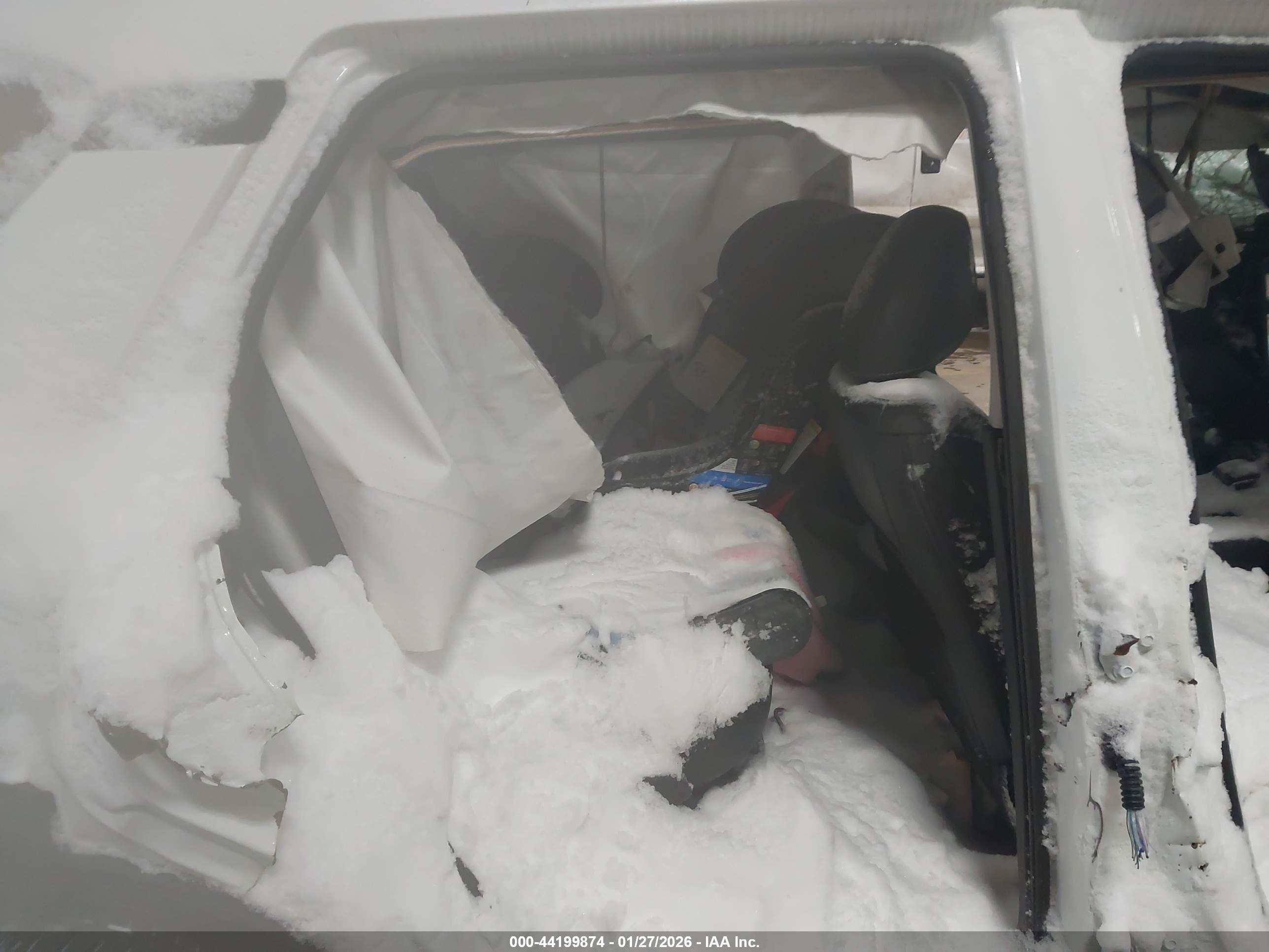 NISSAN PATHFINDER image 8