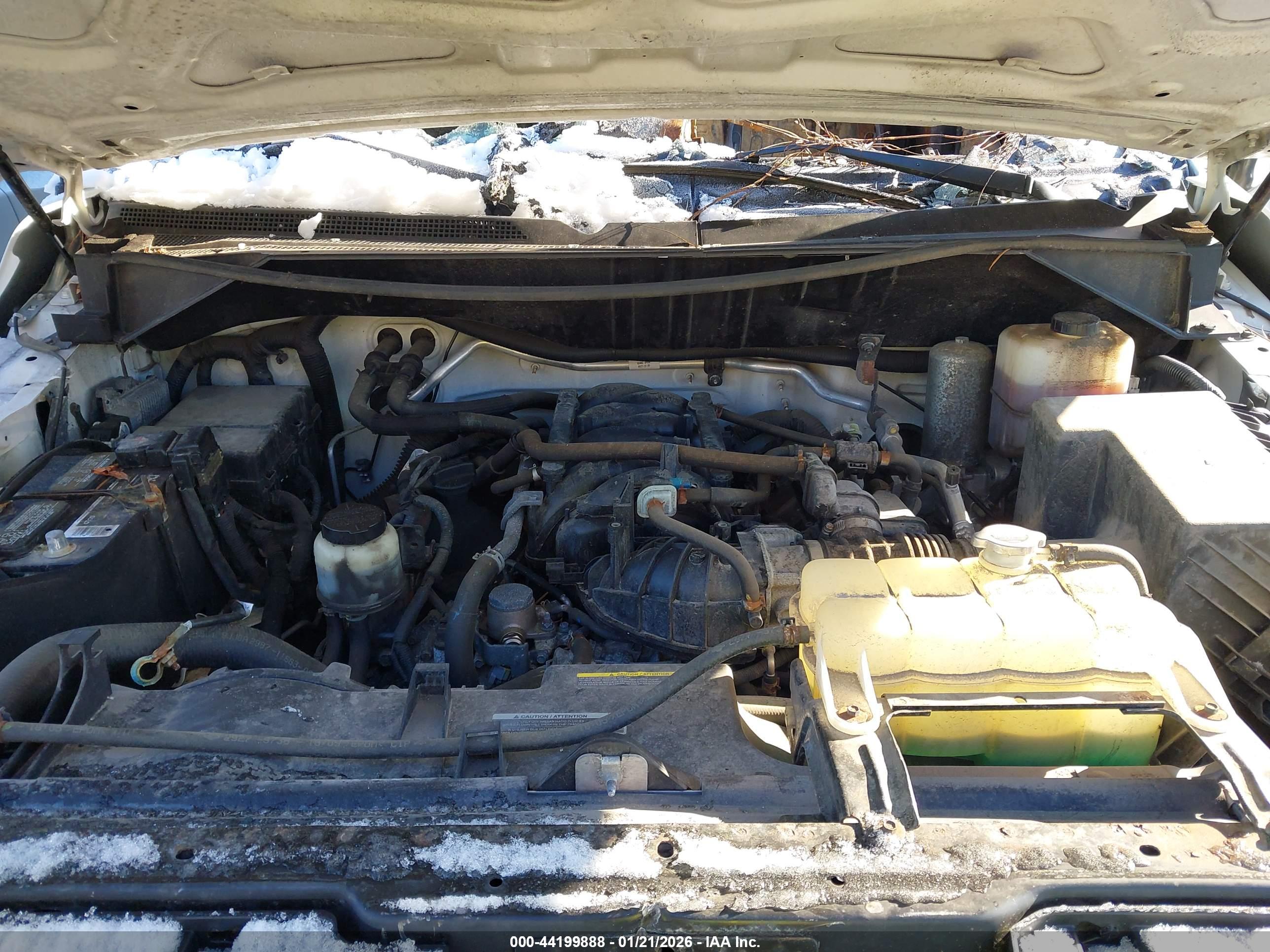NISSAN NV image 10