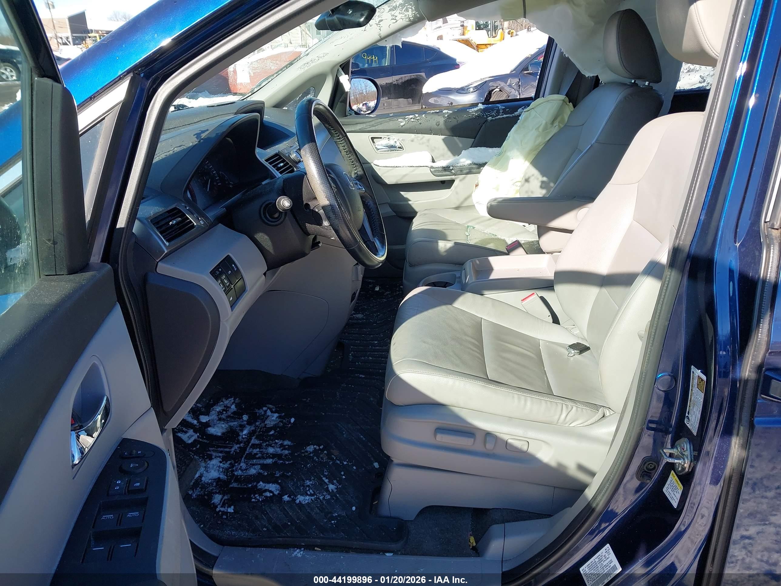 HONDA ODYSSEY image 5