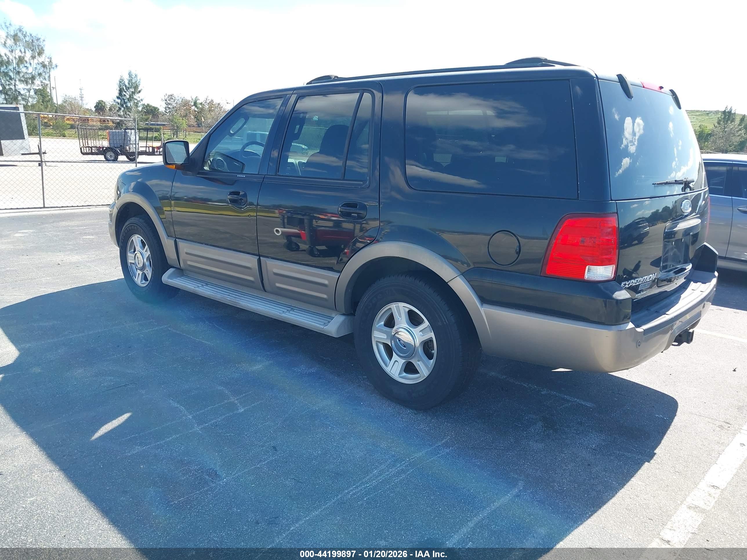 FORD EXPEDITION image 3