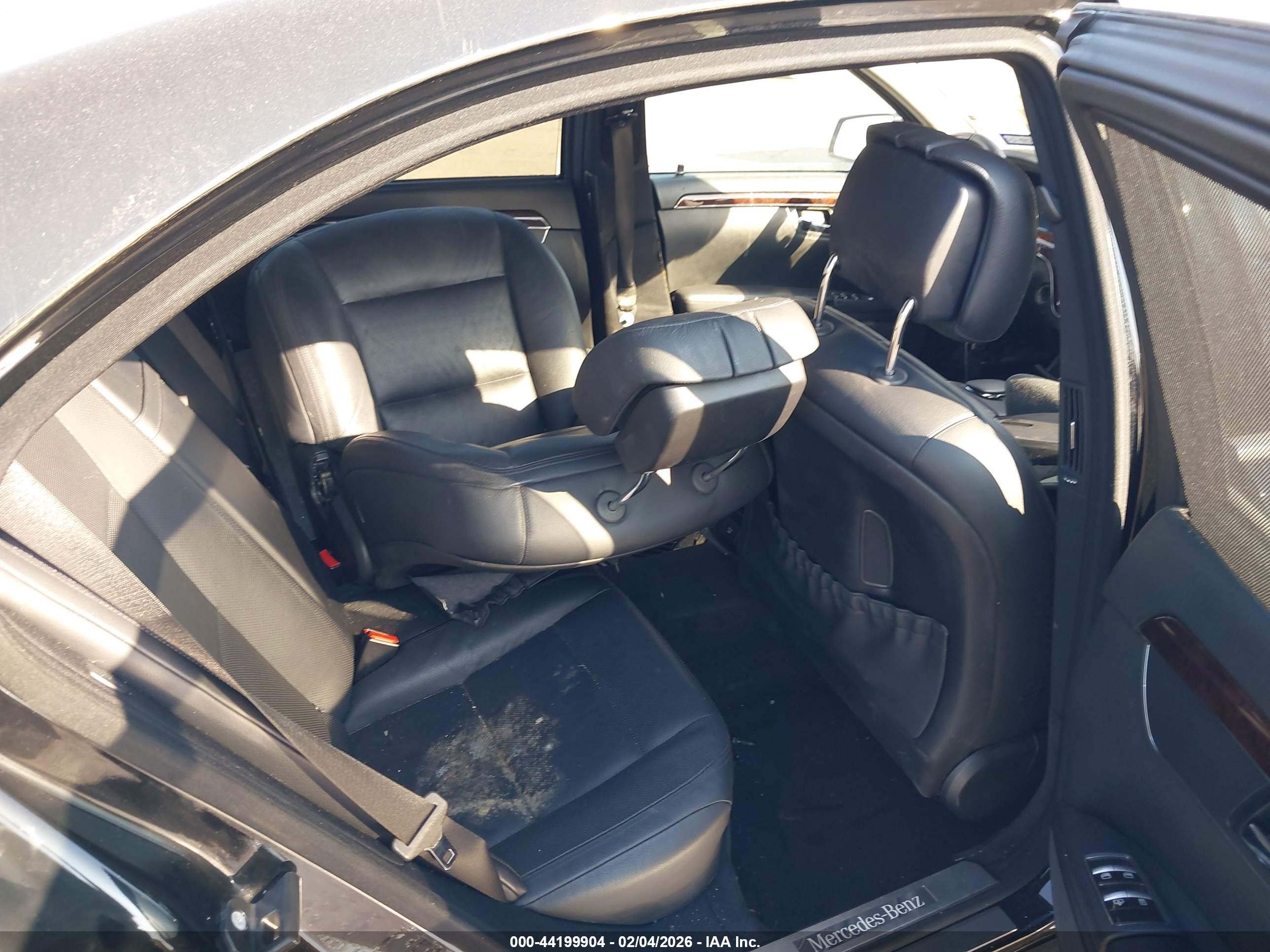 MERCEDES-BENZ S image 8