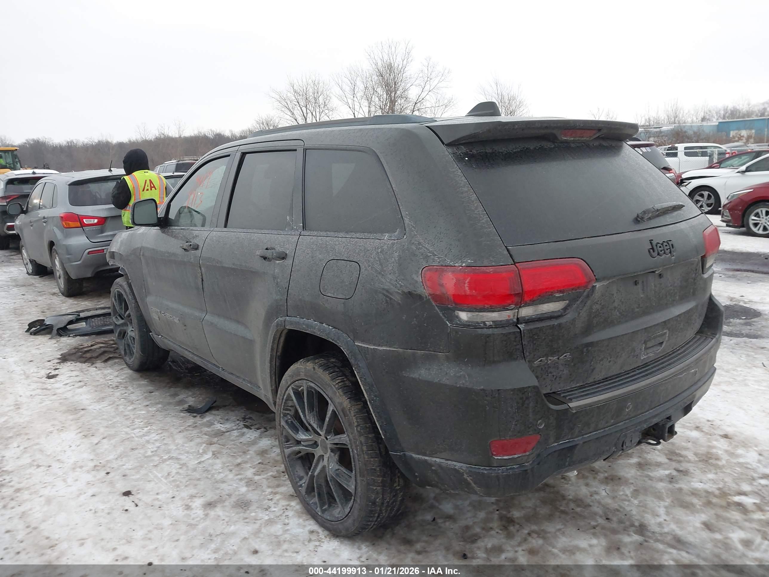 JEEP GRAND image 3