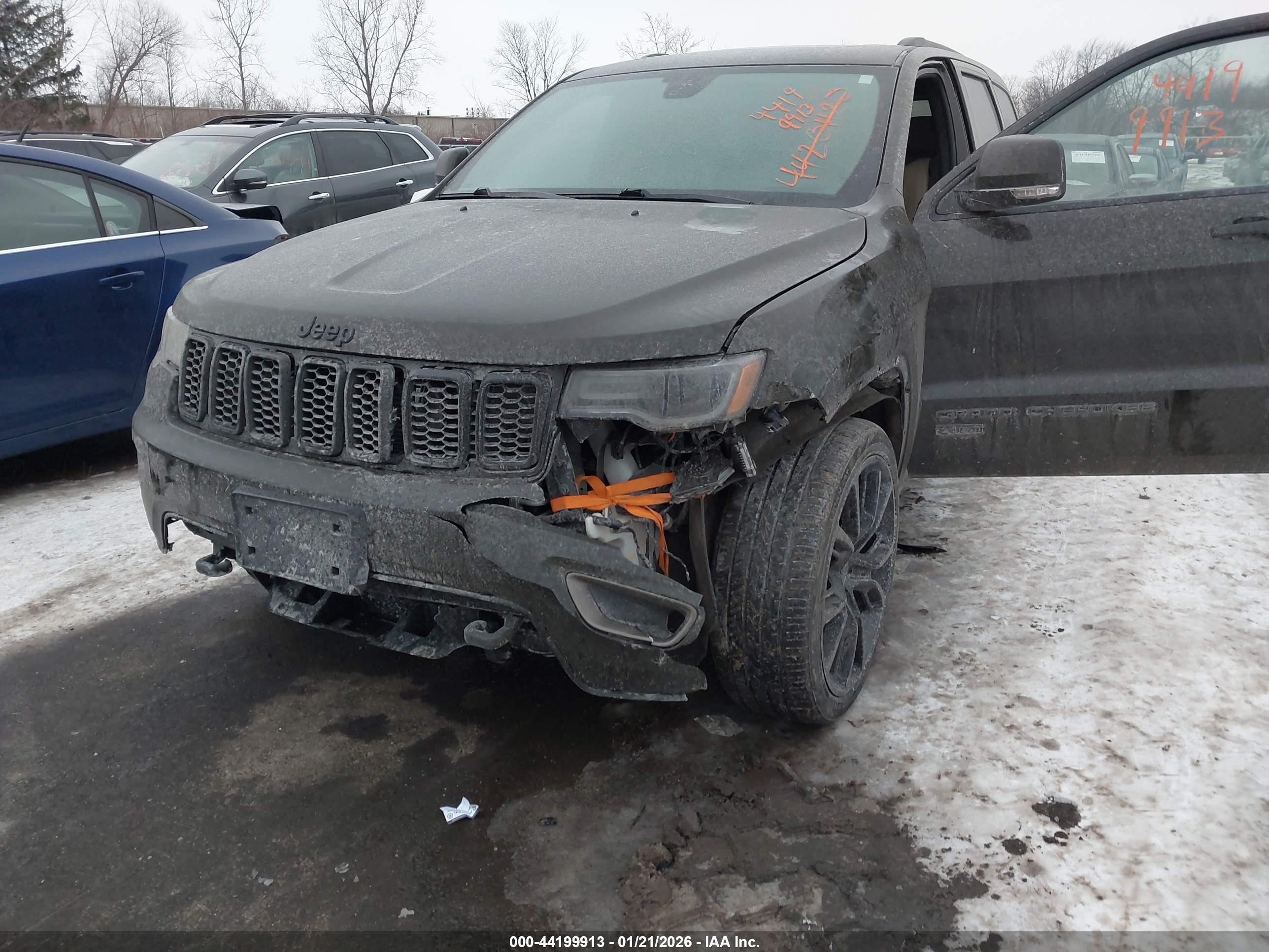 JEEP GRAND image 6