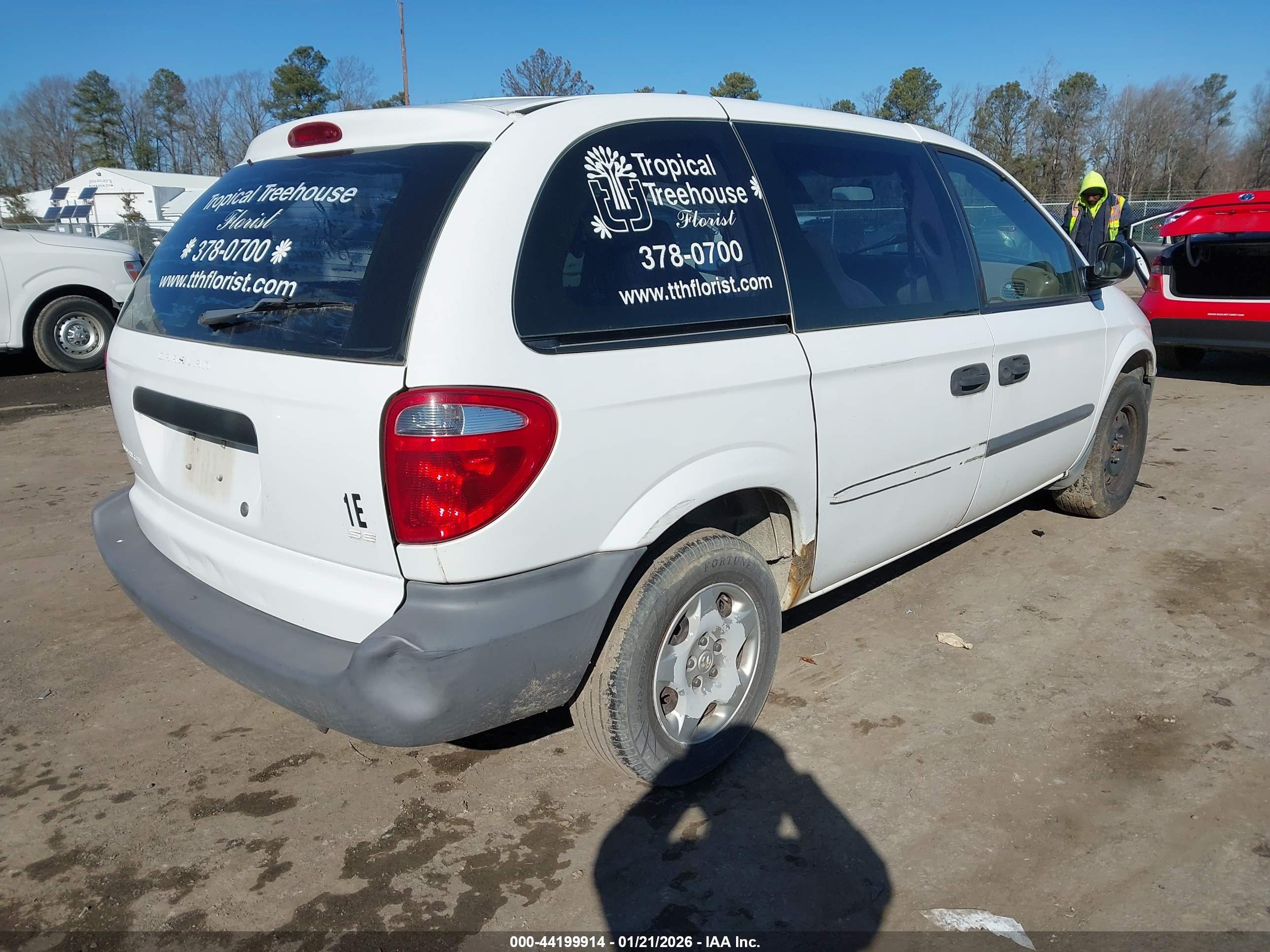 DODGE CARAVAN image 4