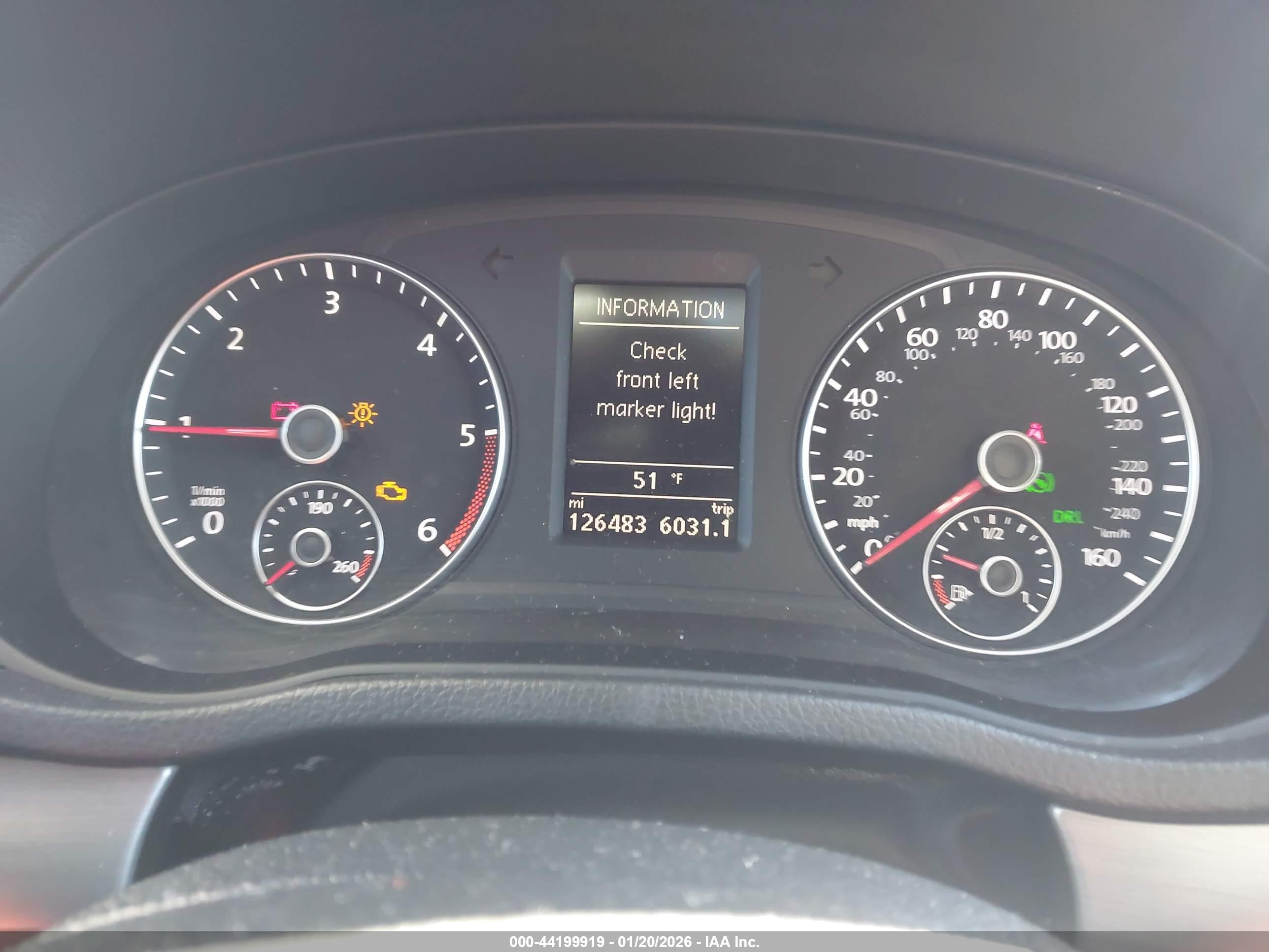 VOLKSWAGEN PASSAT image 7