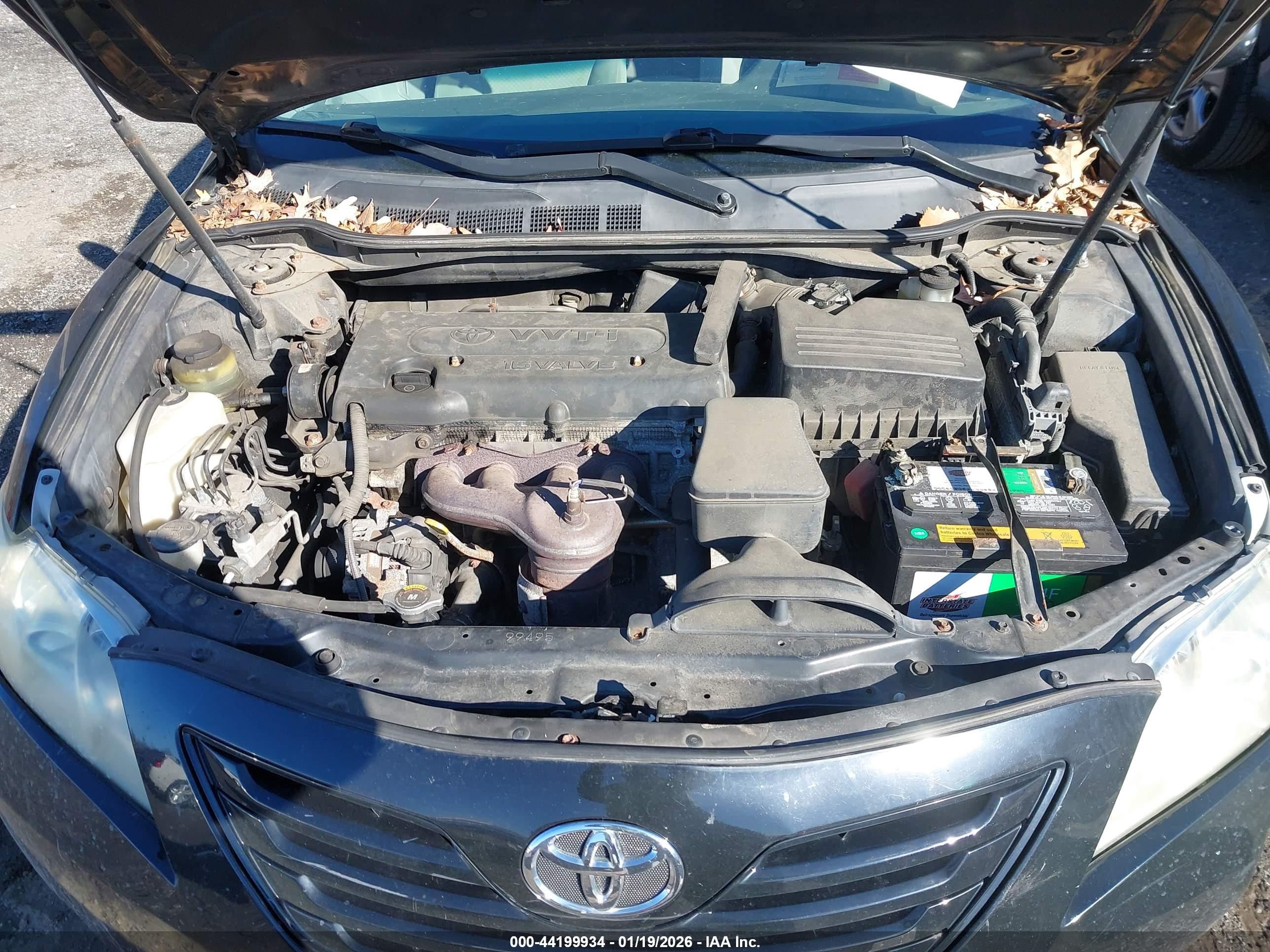 TOYOTA CAMRY image 10