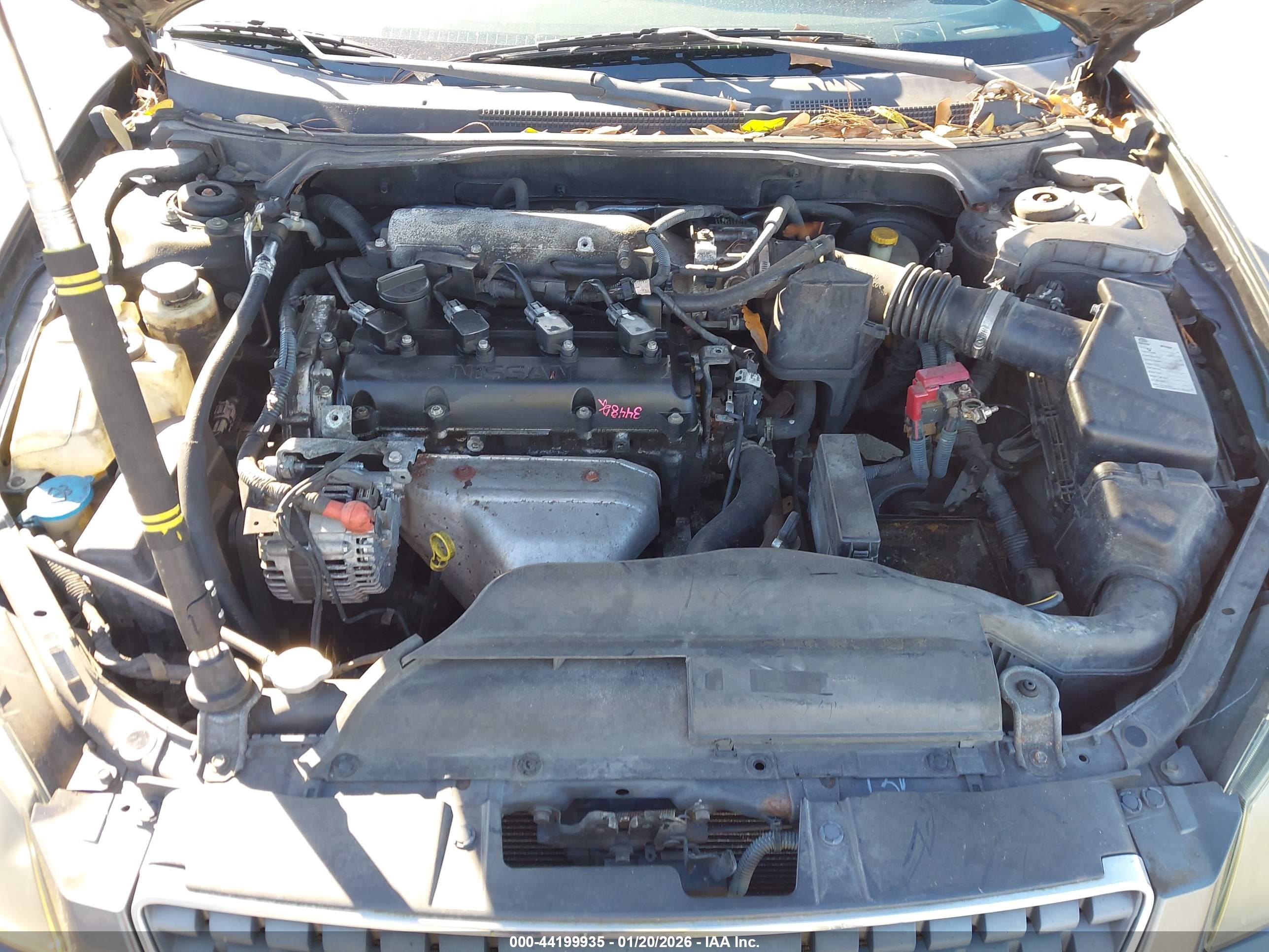 NISSAN ALTIMA image 10