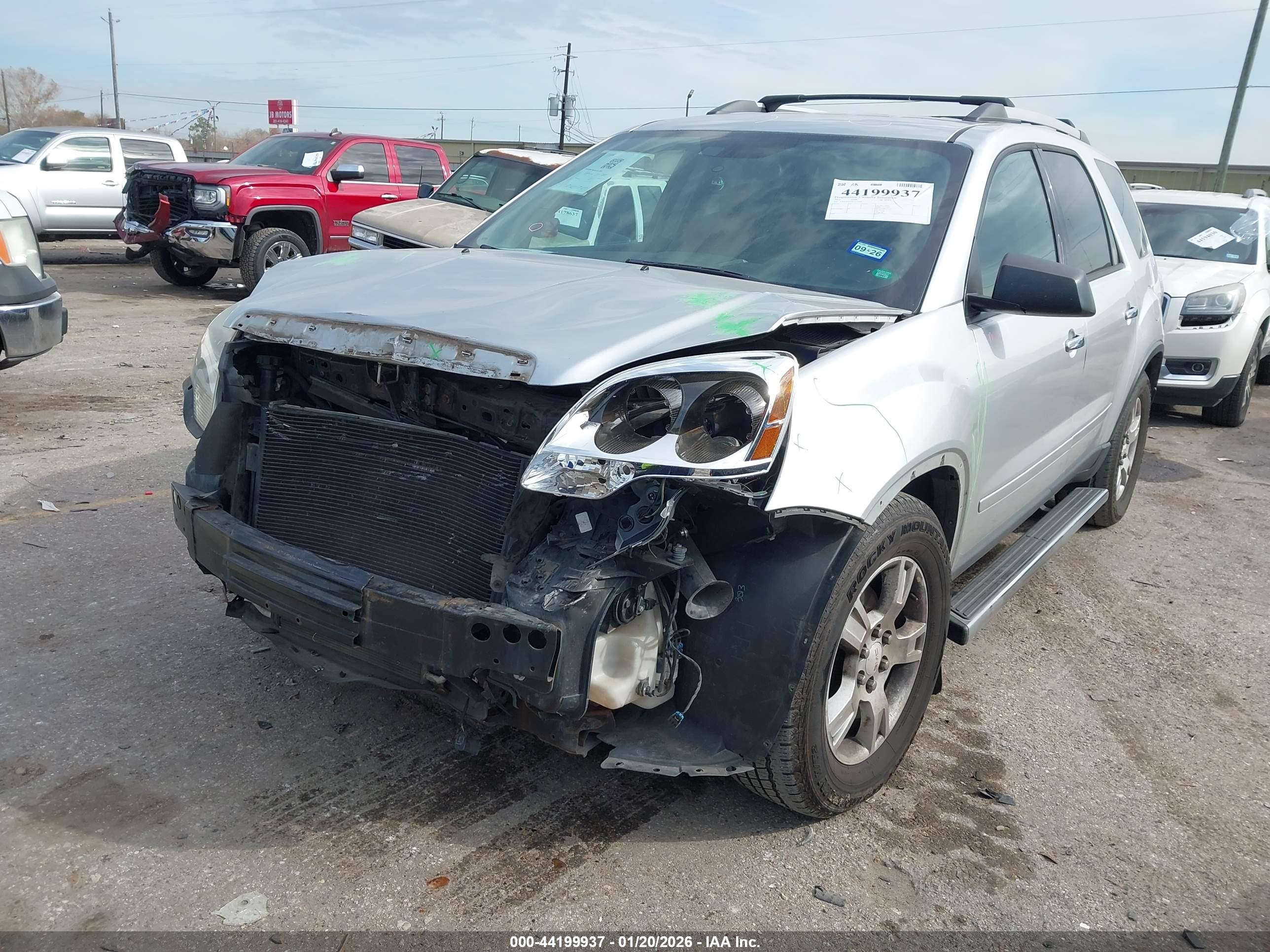 GMC ACADIA image 6