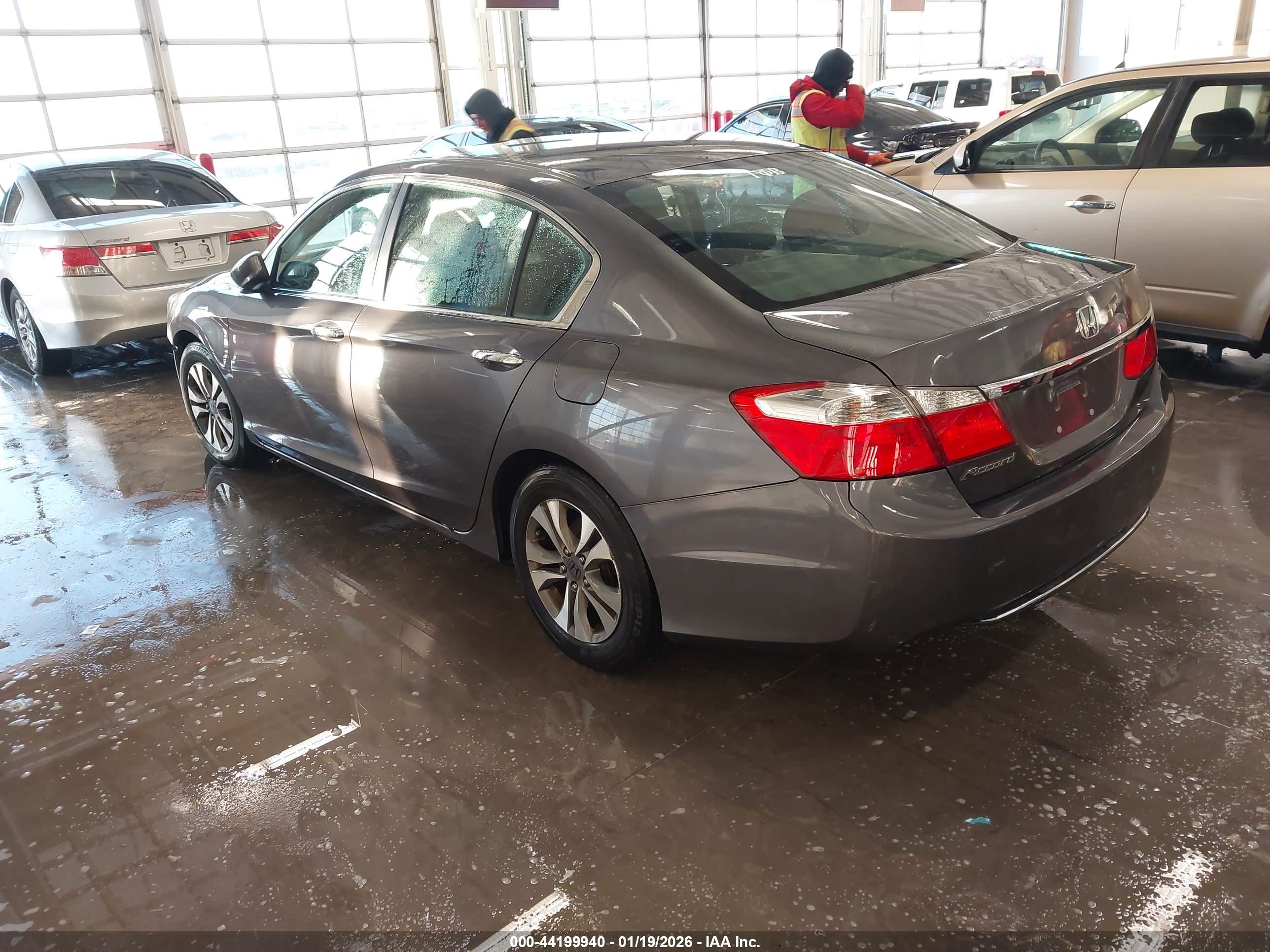 HONDA ACCORD image 3