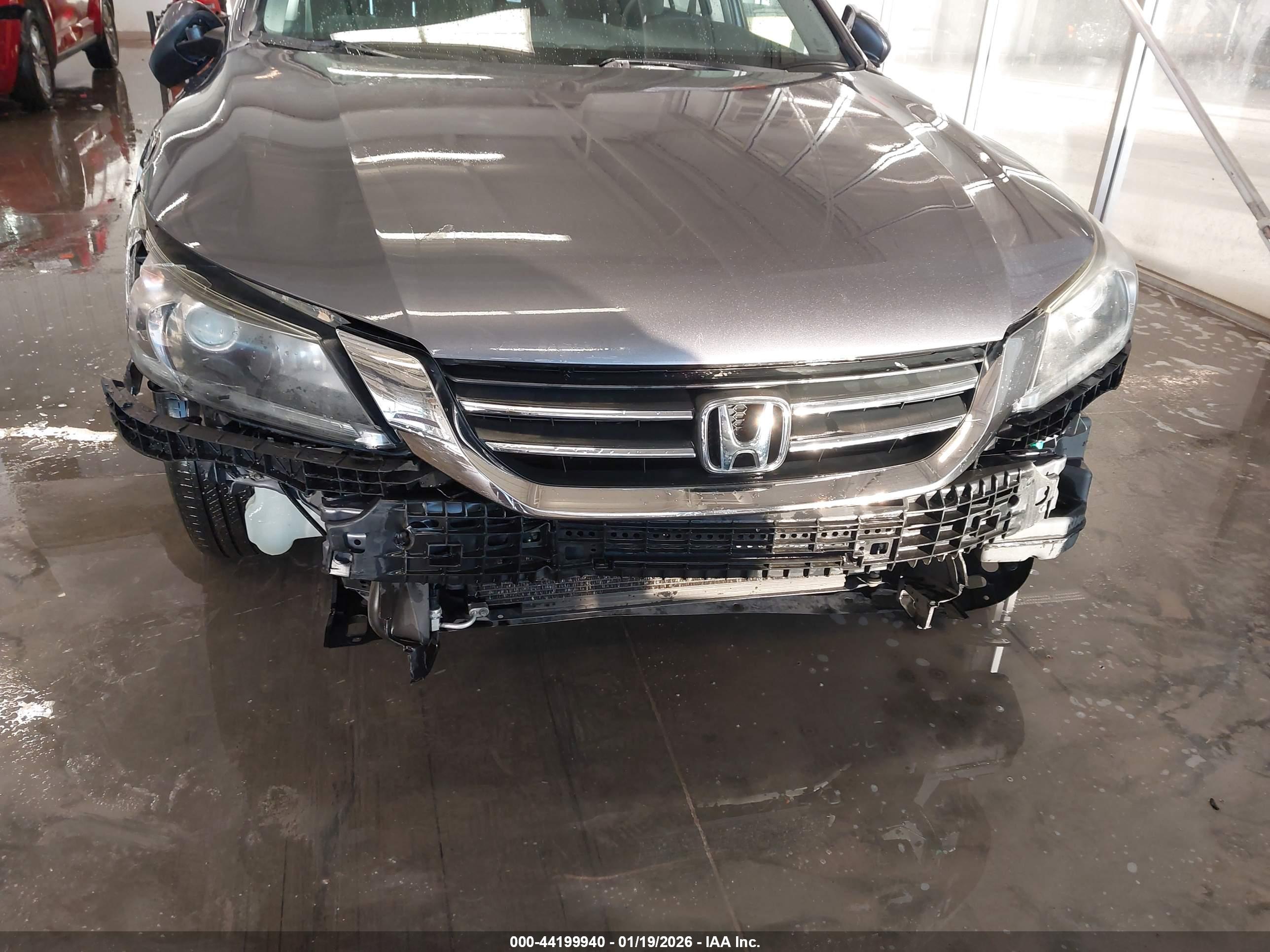 HONDA ACCORD image 6