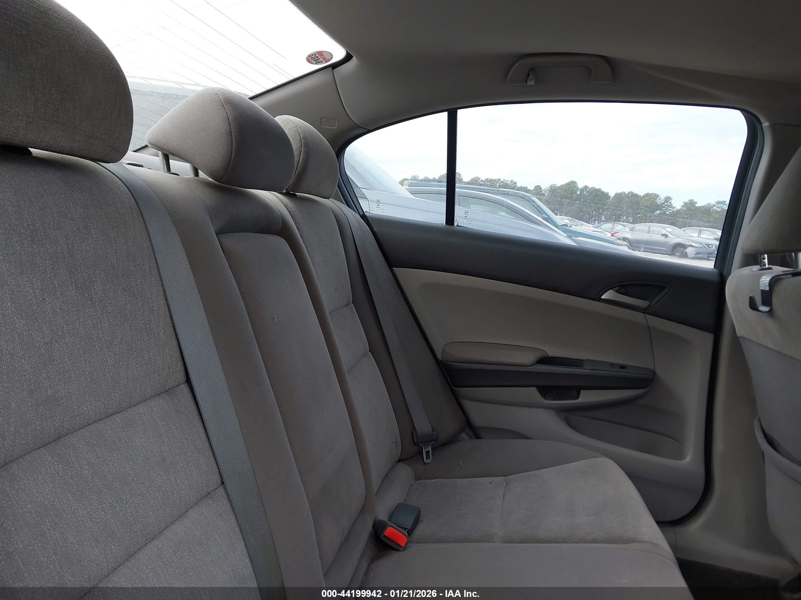 HONDA ACCORD image 8