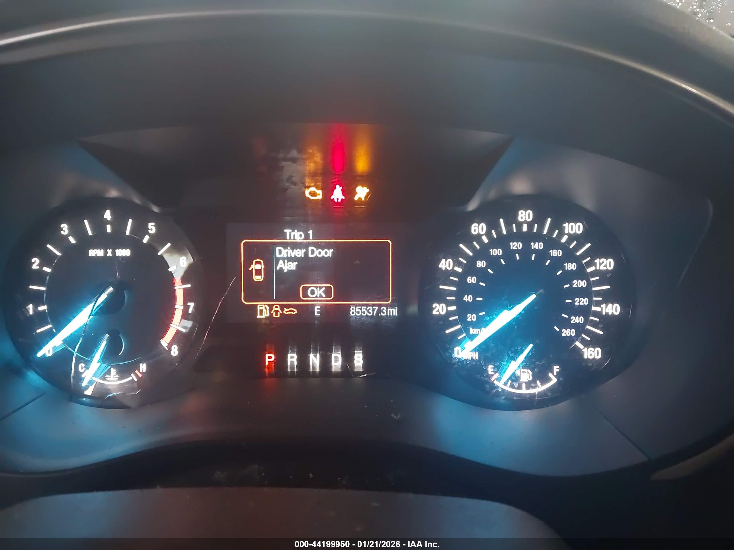 FORD FUSION image 7