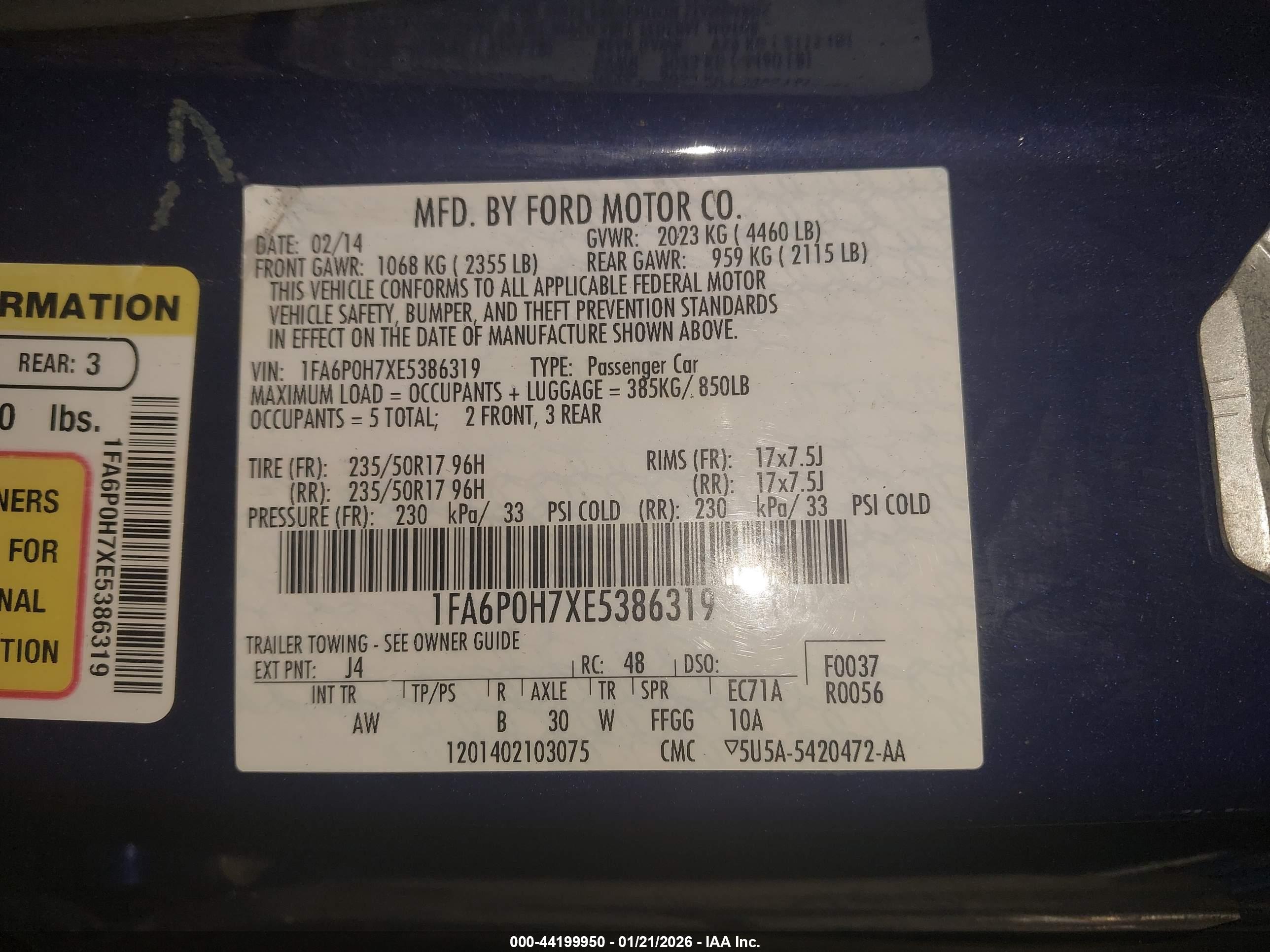 FORD FUSION image 9