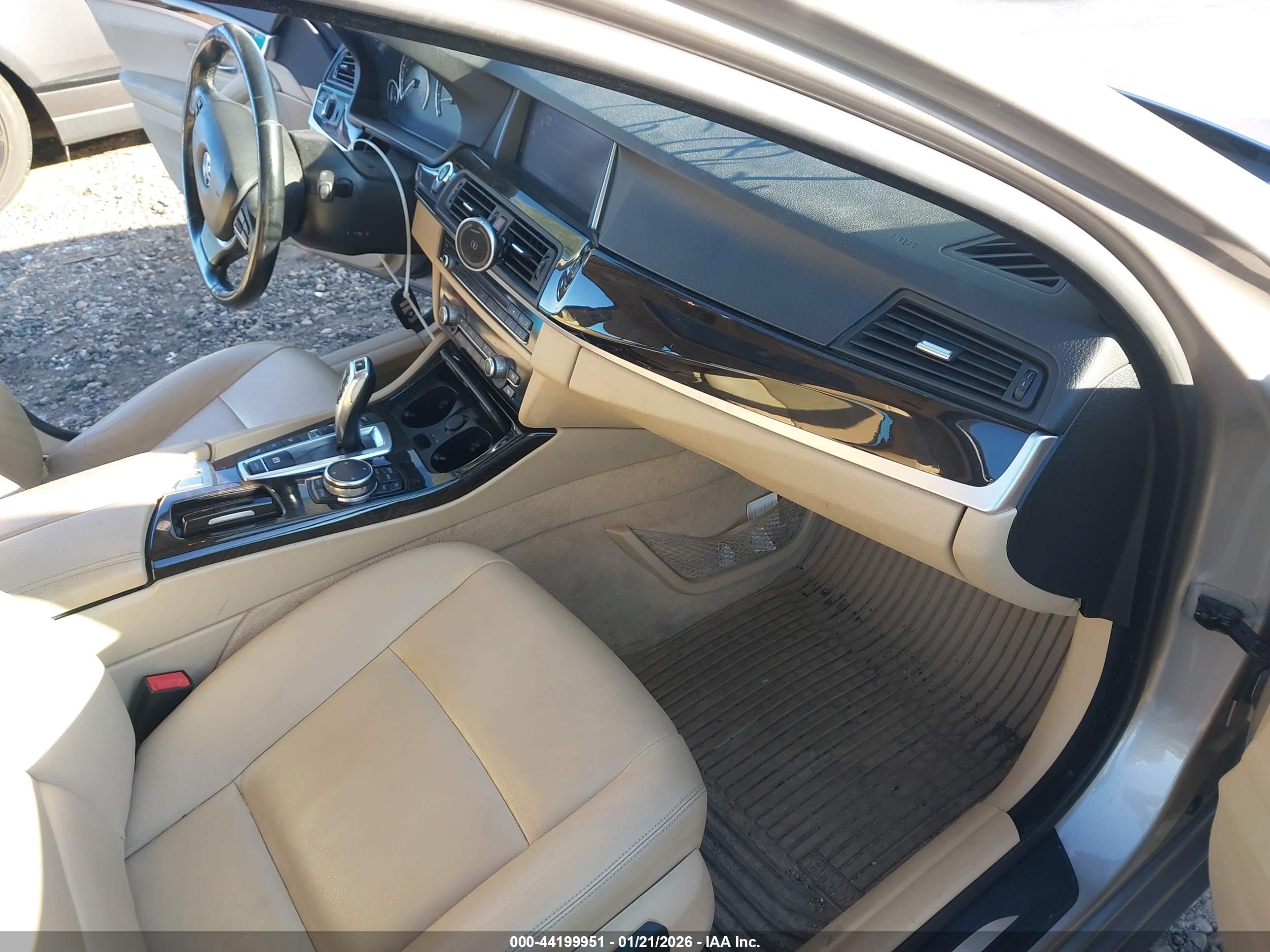 BMW 535I image 5