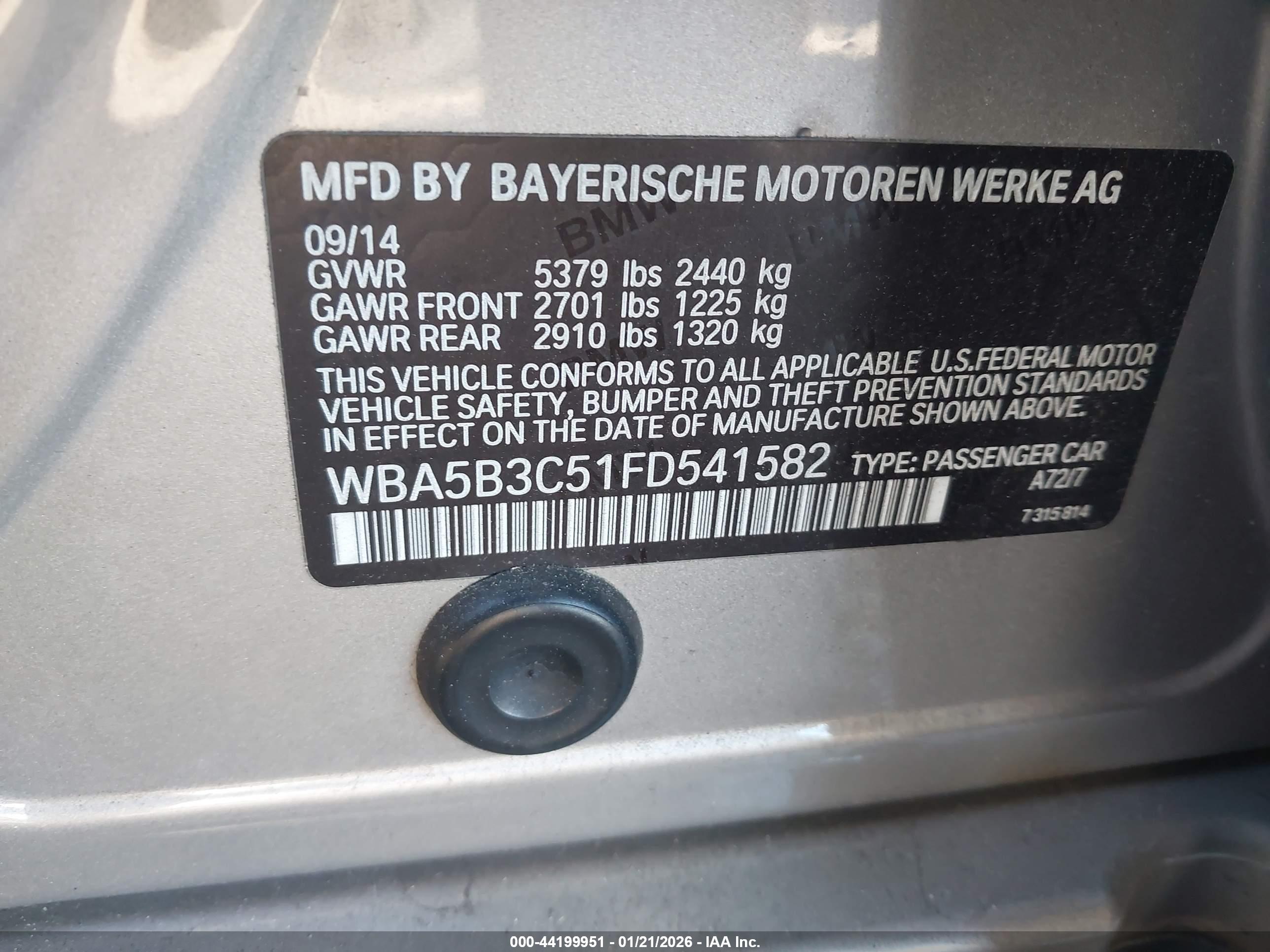 BMW 535I image 9
