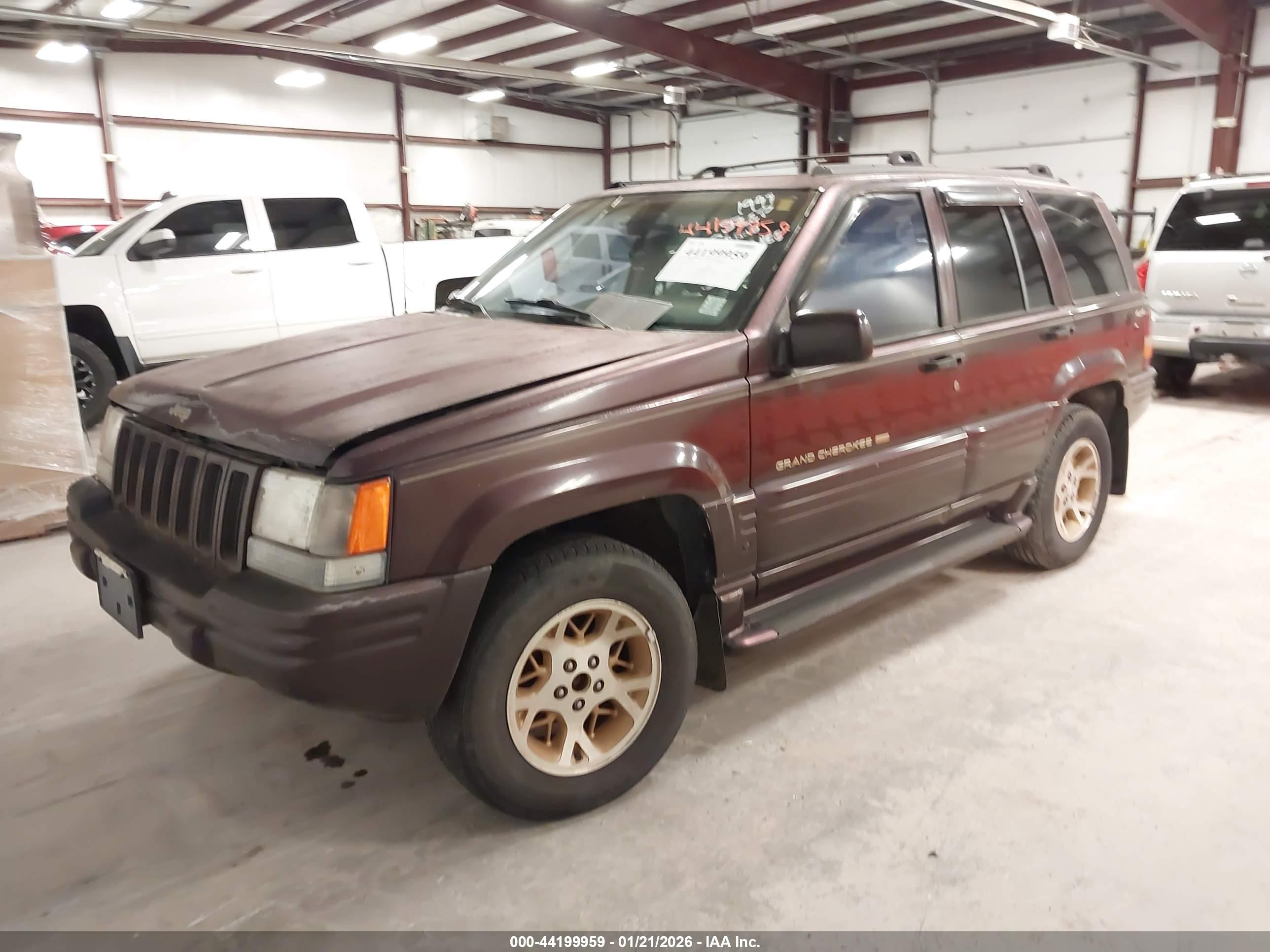 JEEP GRAND image 2