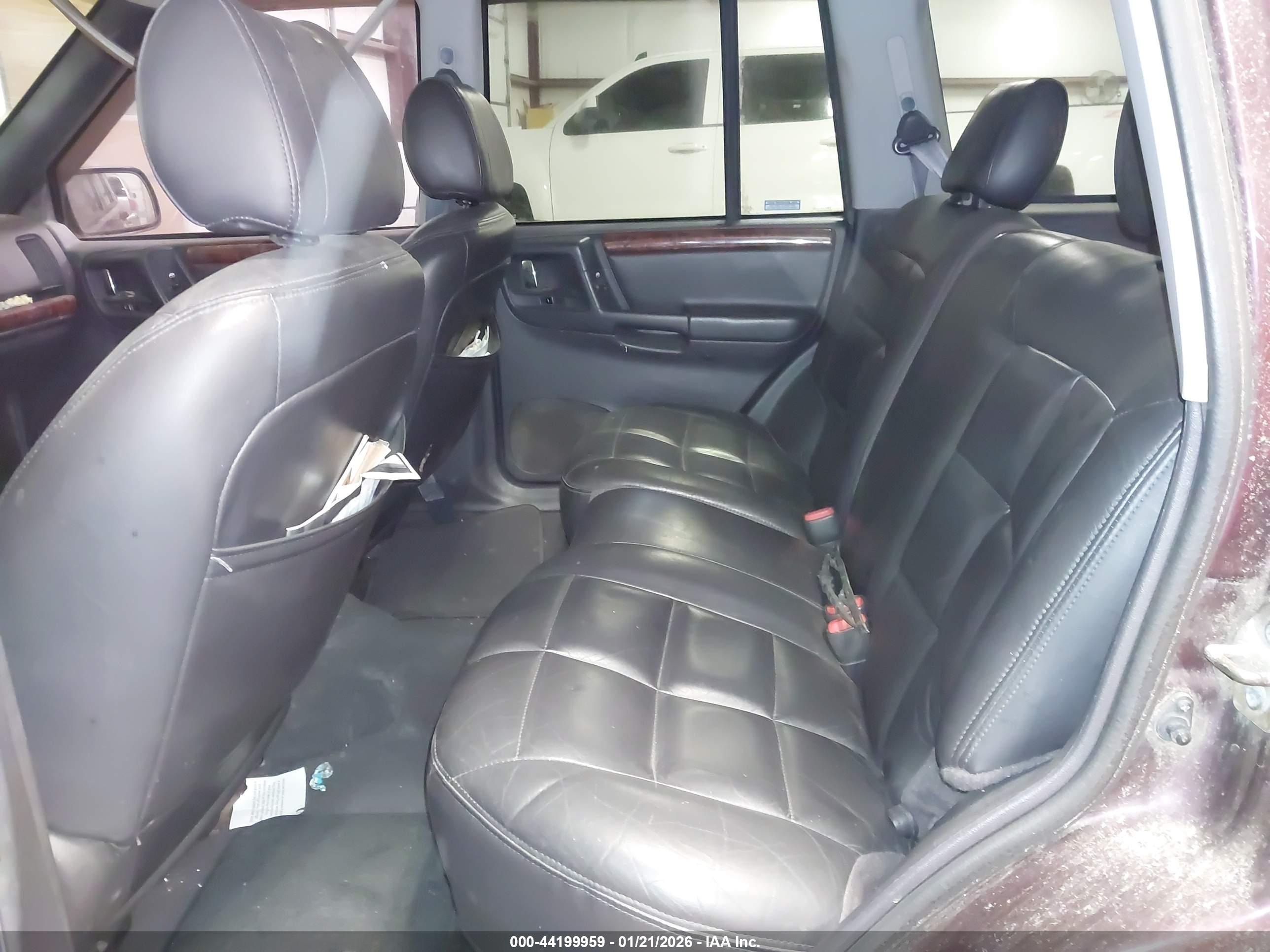 JEEP GRAND image 8