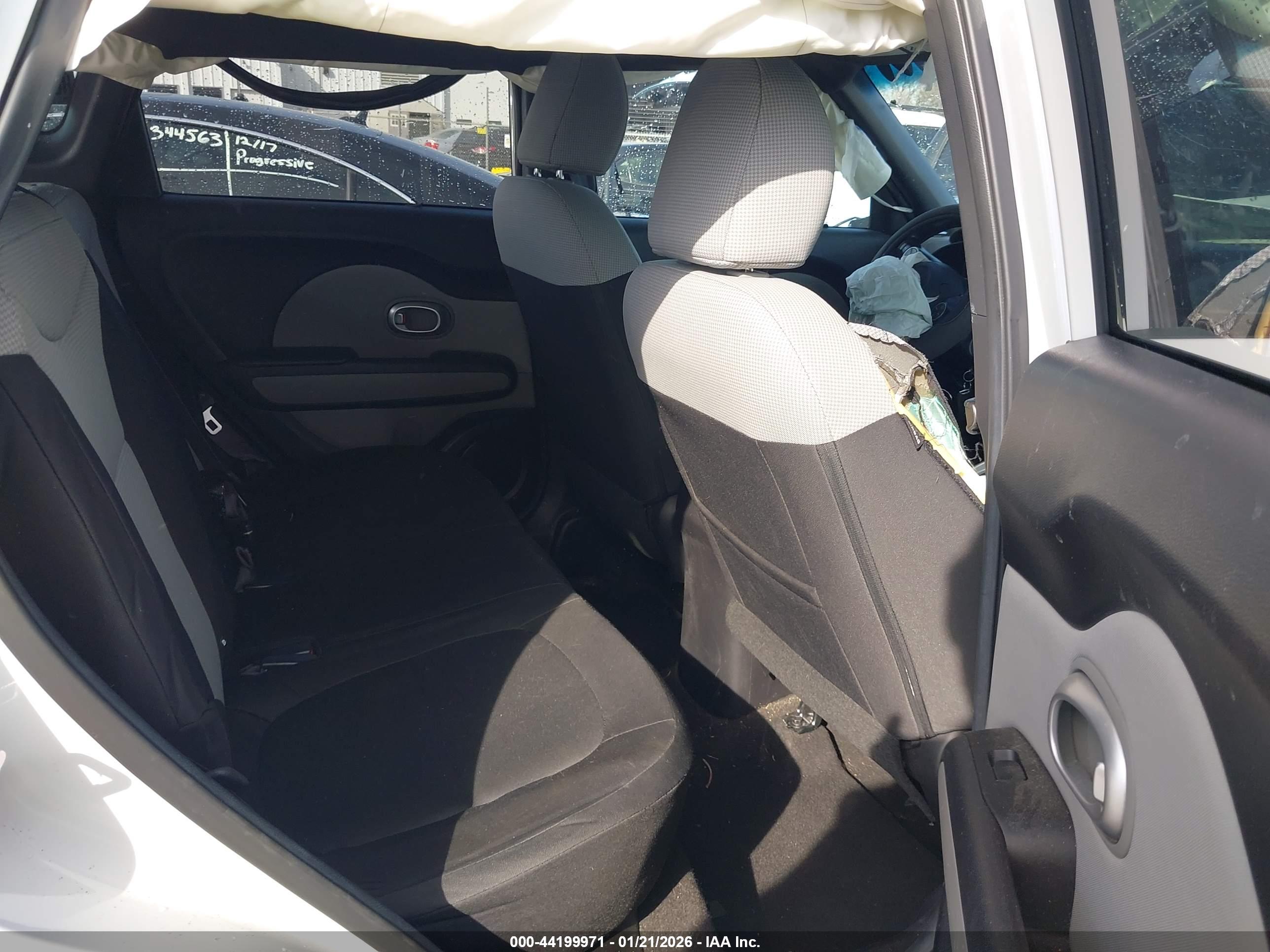 KIA SOUL image 8