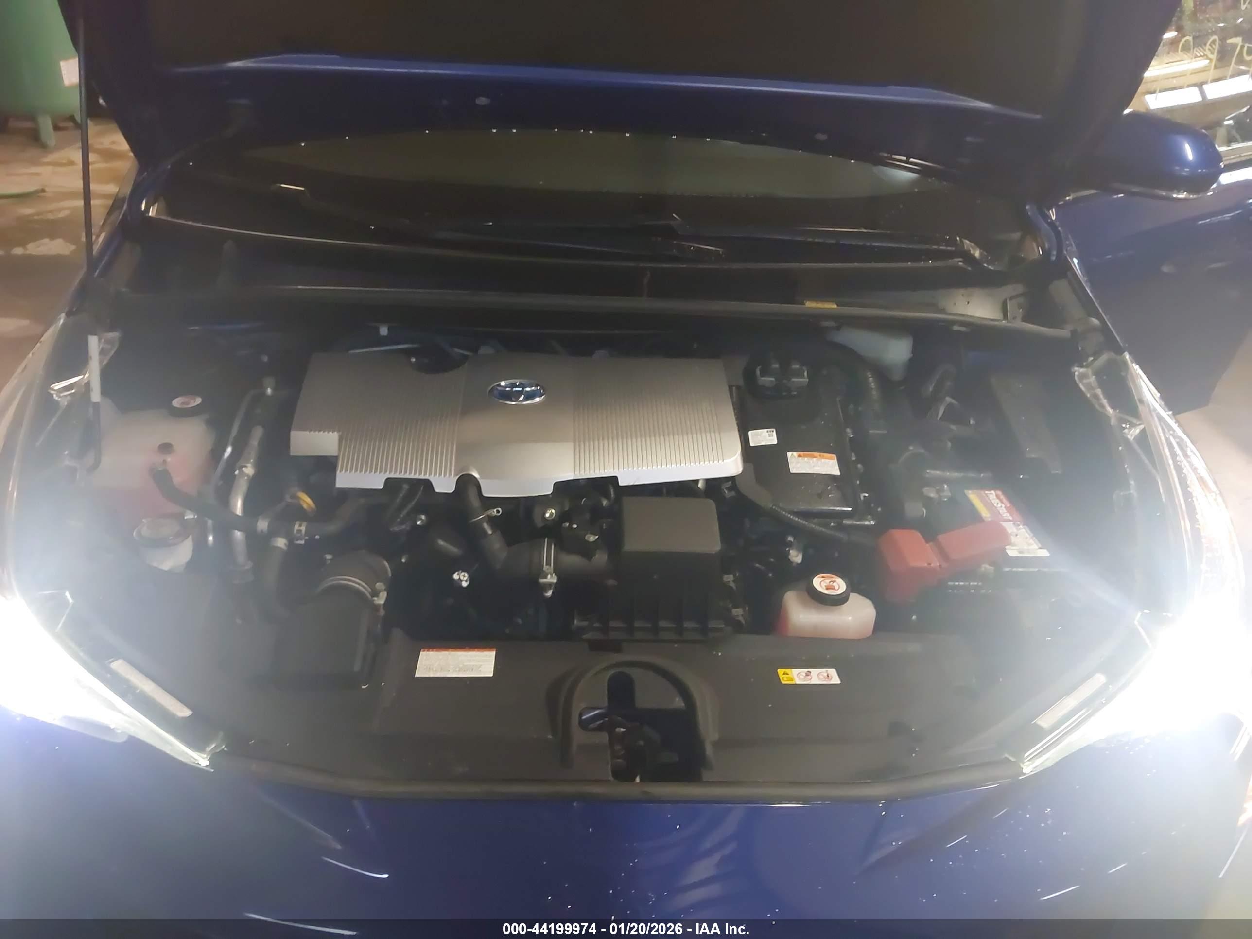 TOYOTA PRIUS image 10