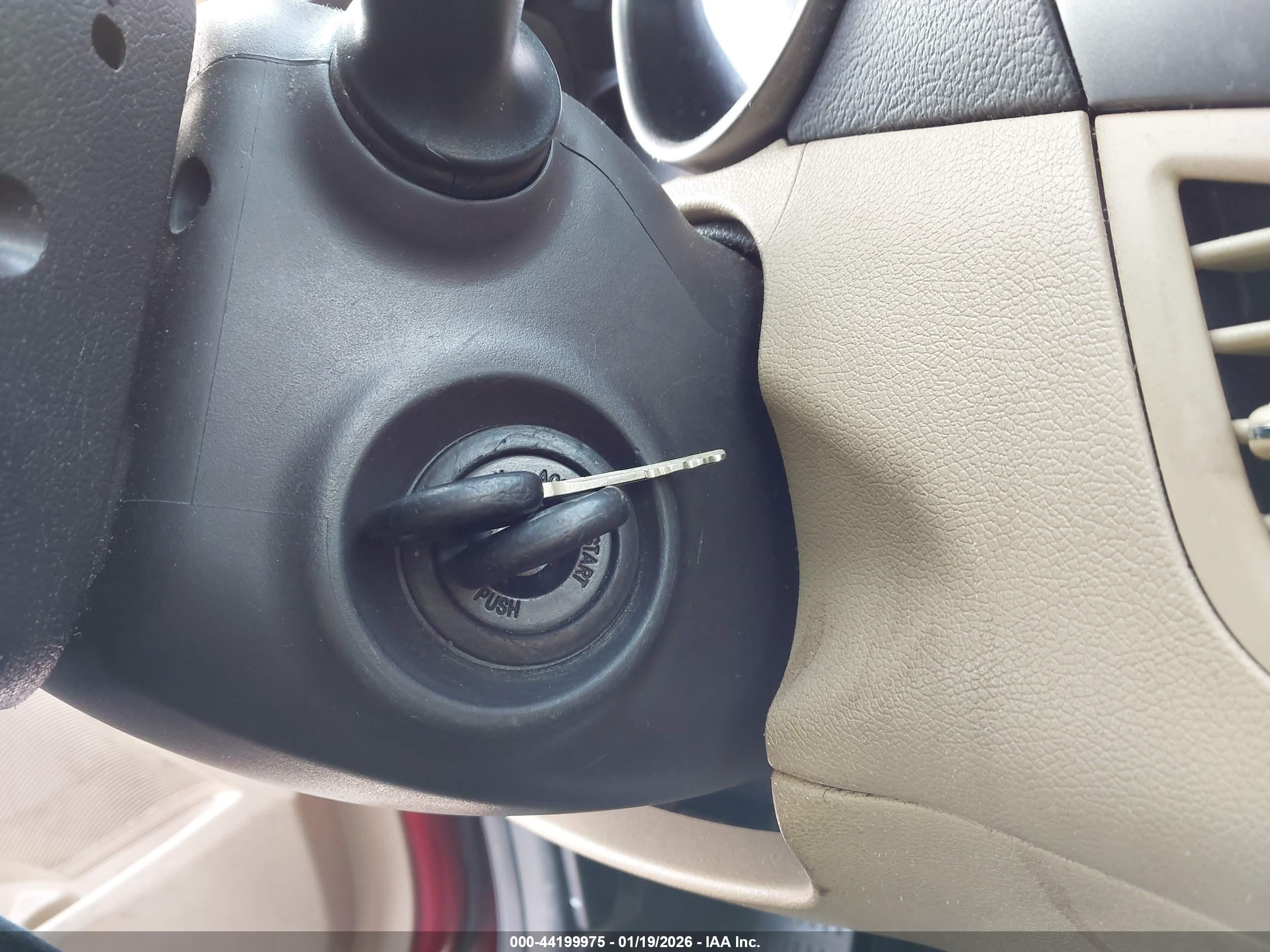 HYUNDAI ELANTRA image 11