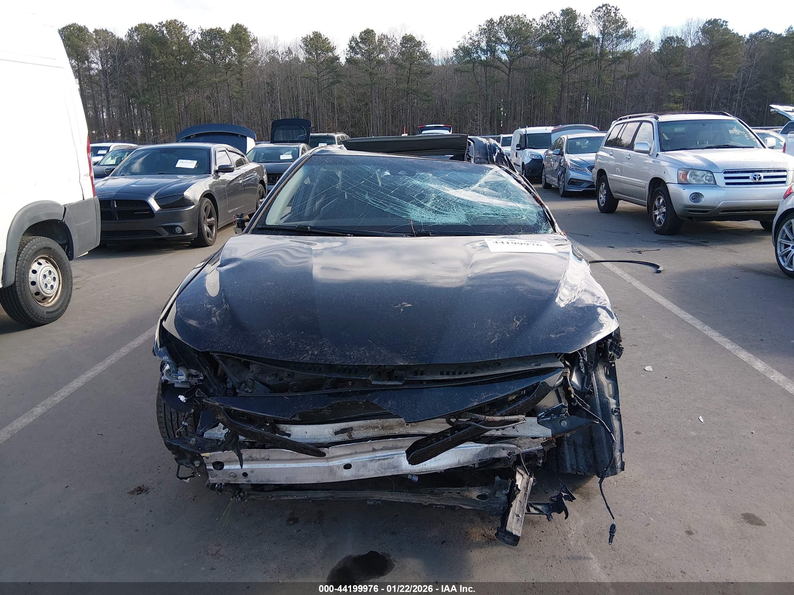 TOYOTA CAMRY image 6
