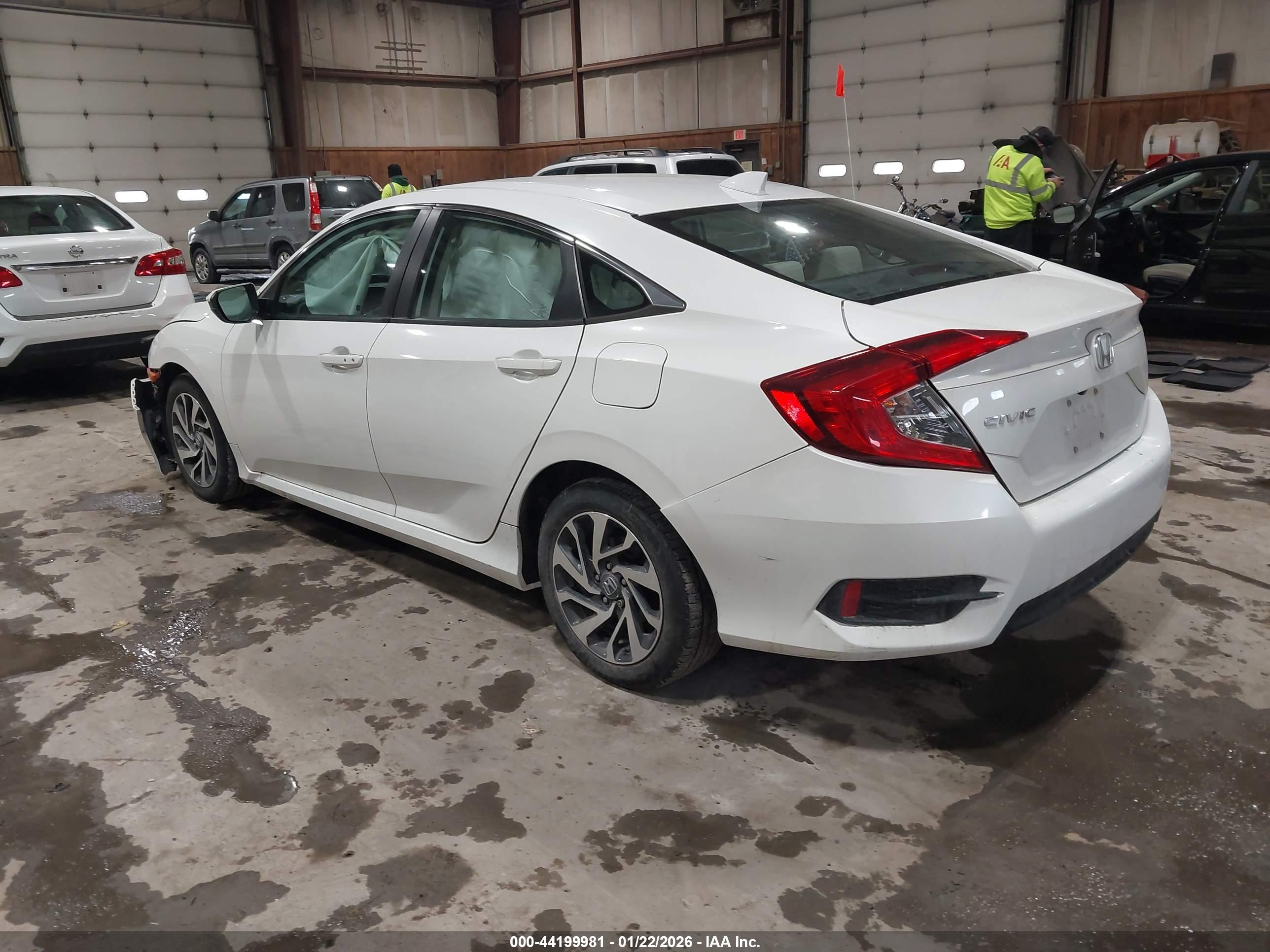 HONDA CIVIC image 3