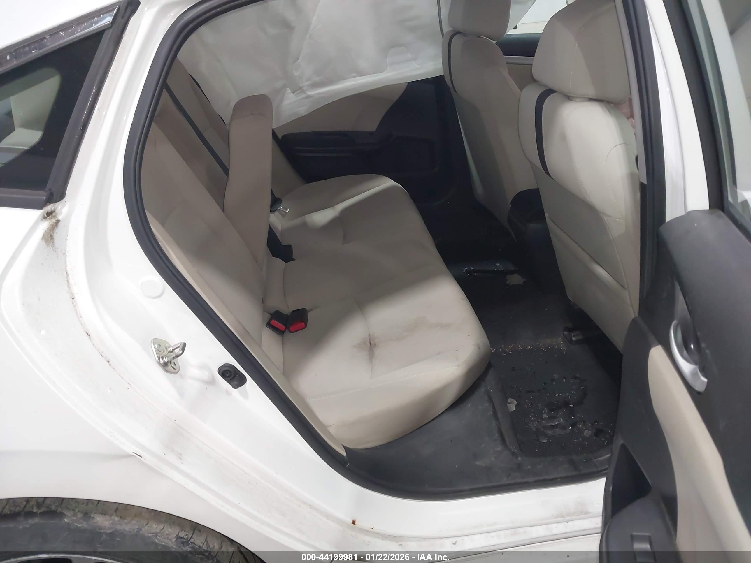 HONDA CIVIC image 8