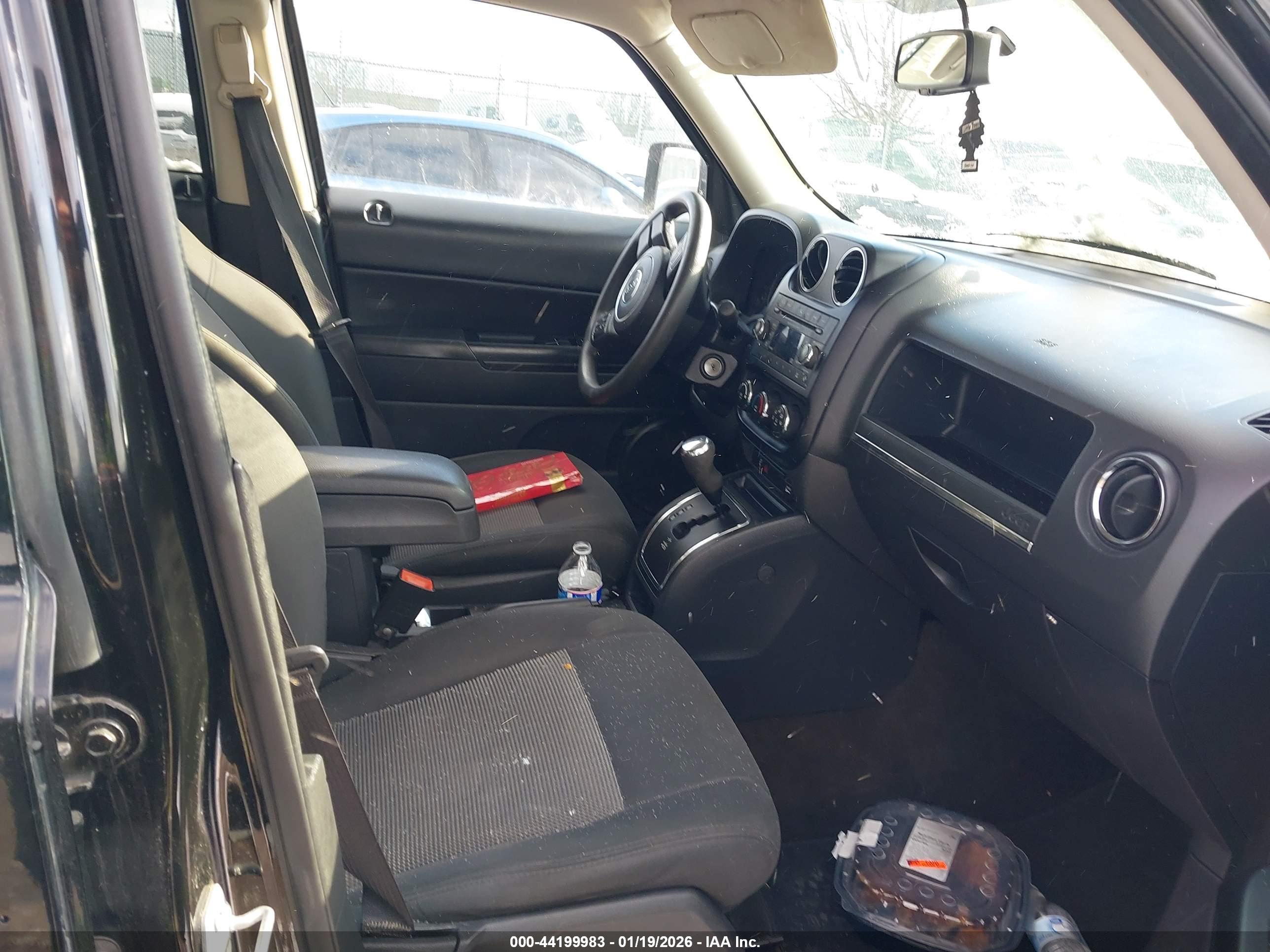 JEEP PATRIOT image 5