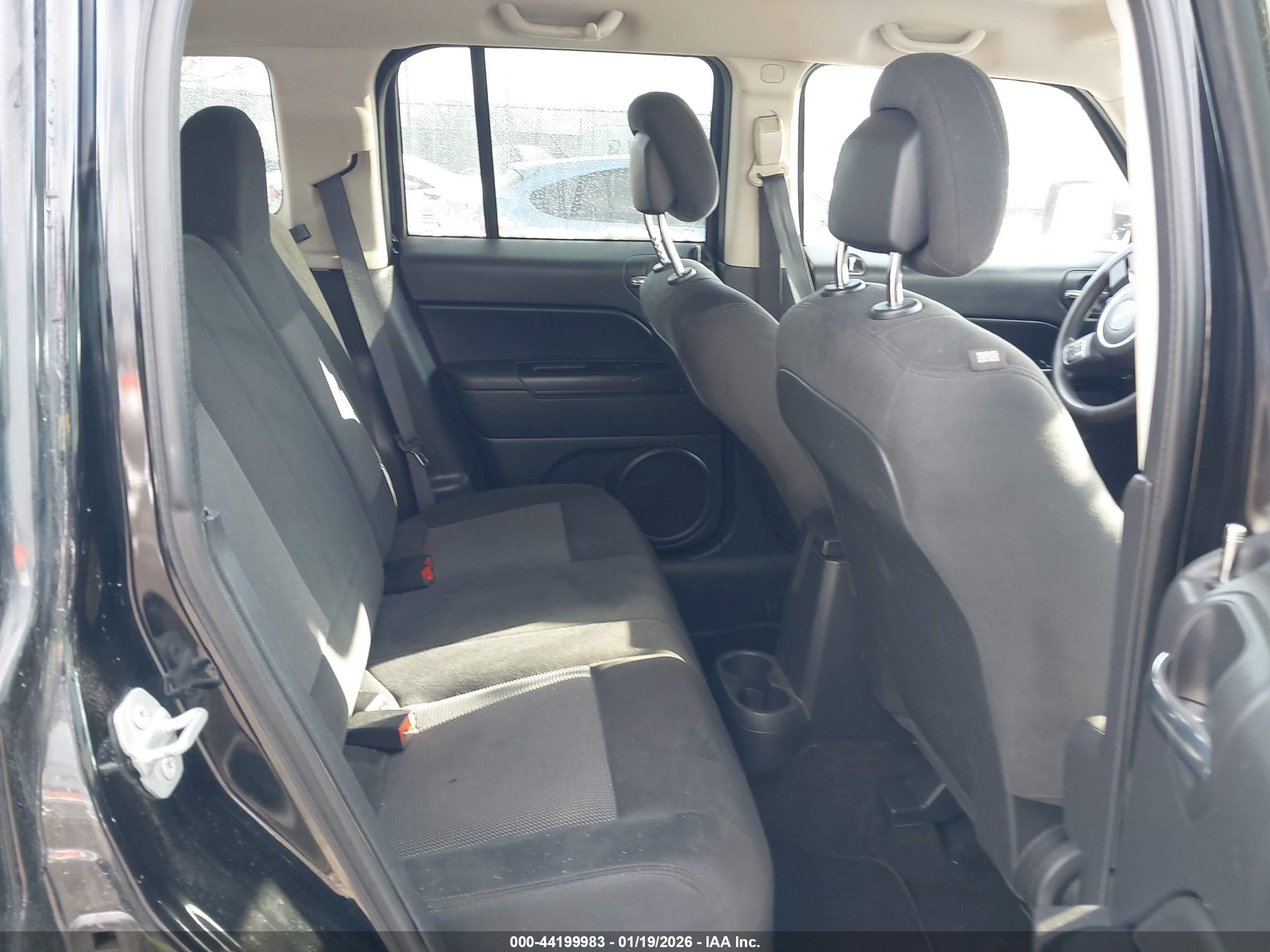 JEEP PATRIOT image 8