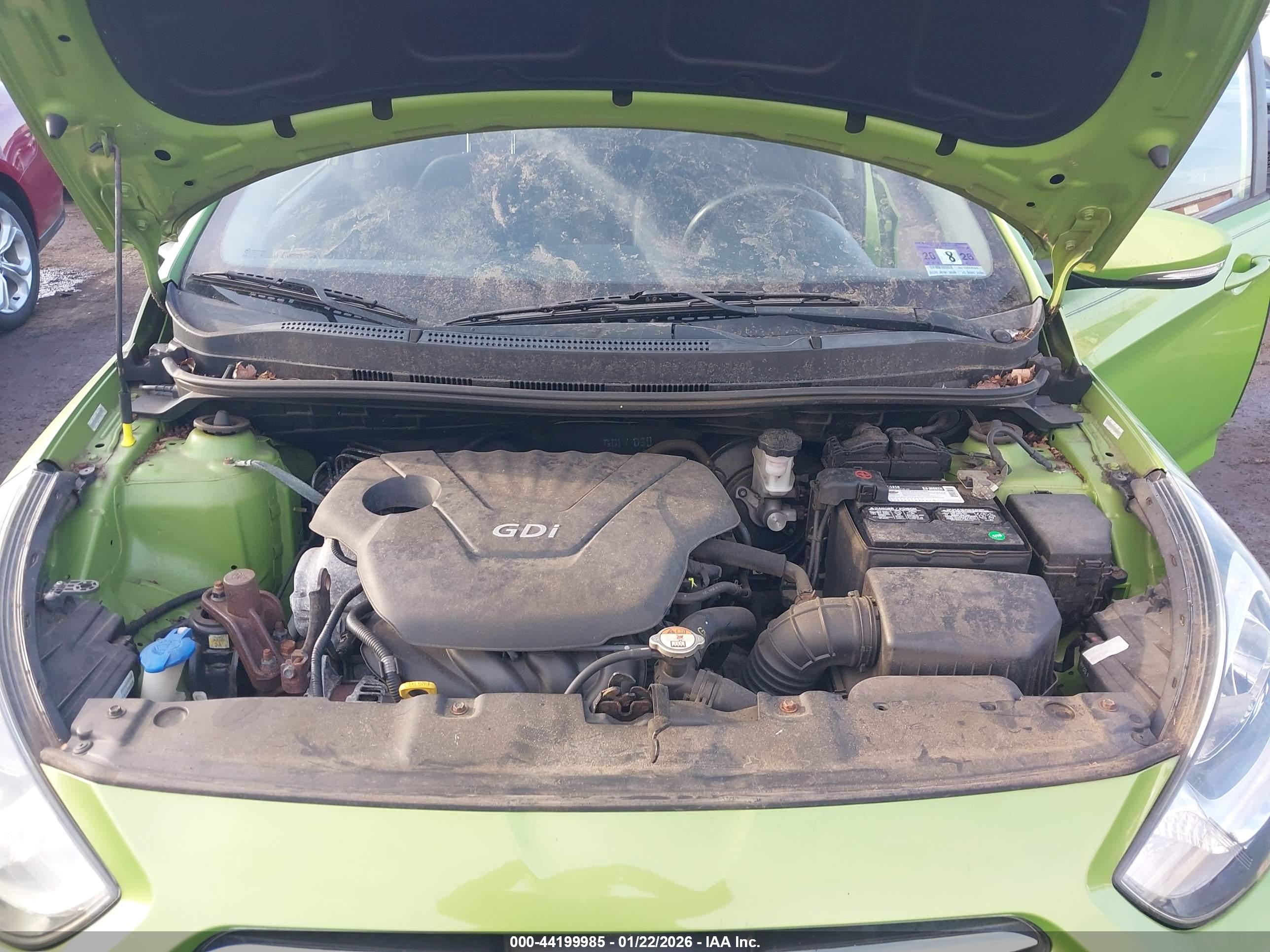 HYUNDAI ACCENT image 10