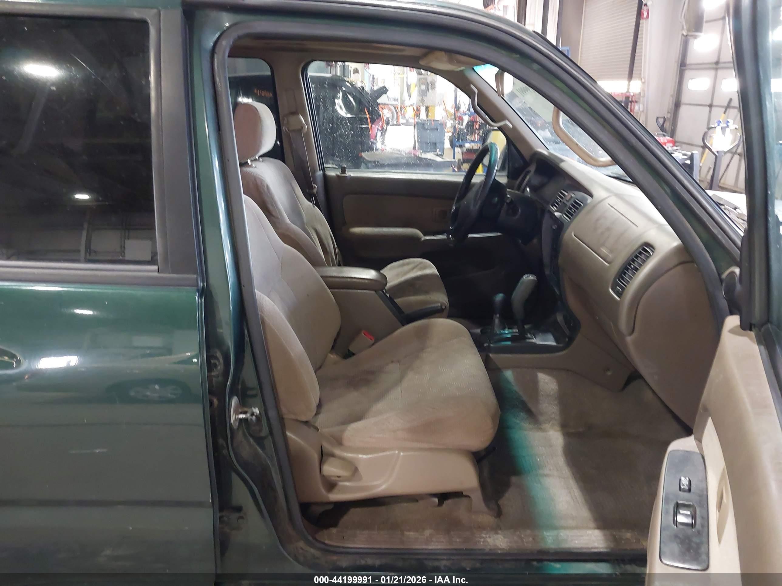 TOYOTA 4RUNNER image 5