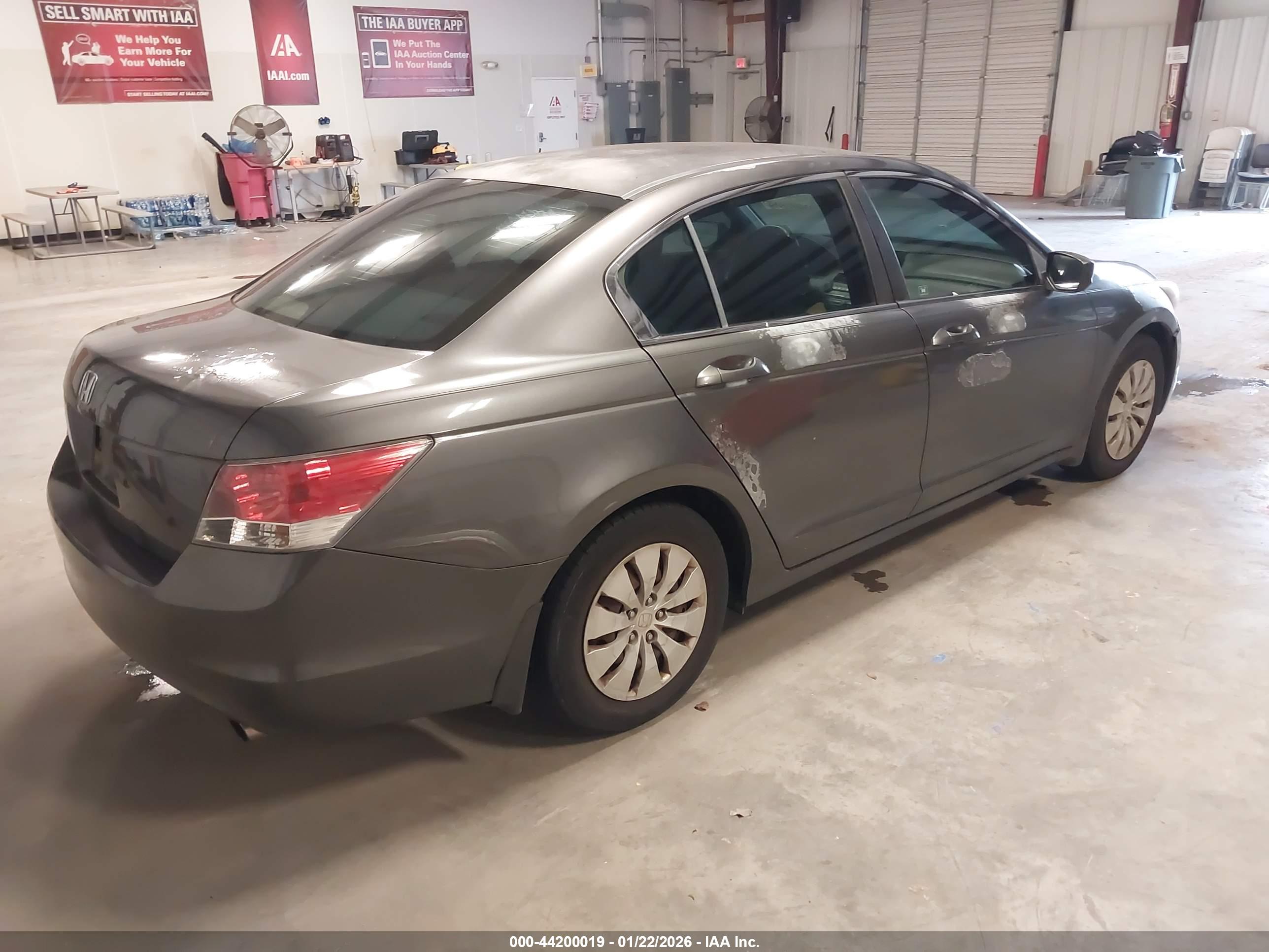 HONDA ACCORD image 4