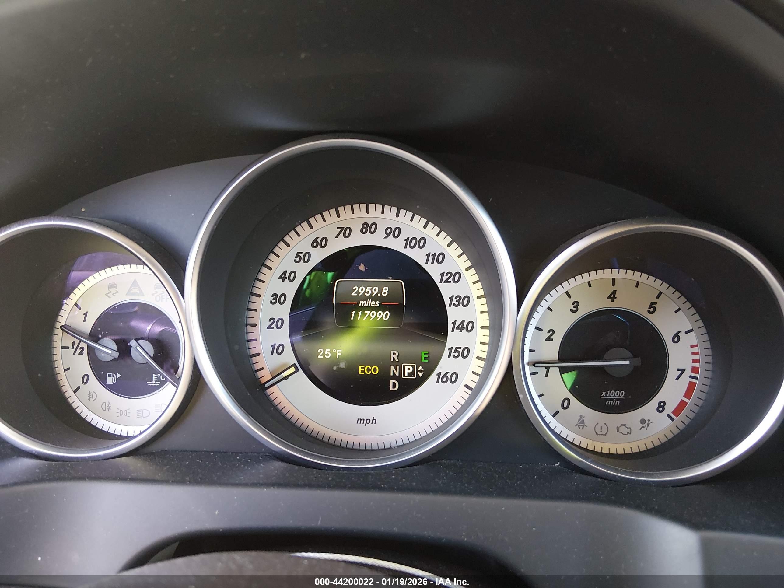 MERCEDES-BENZ E image 7