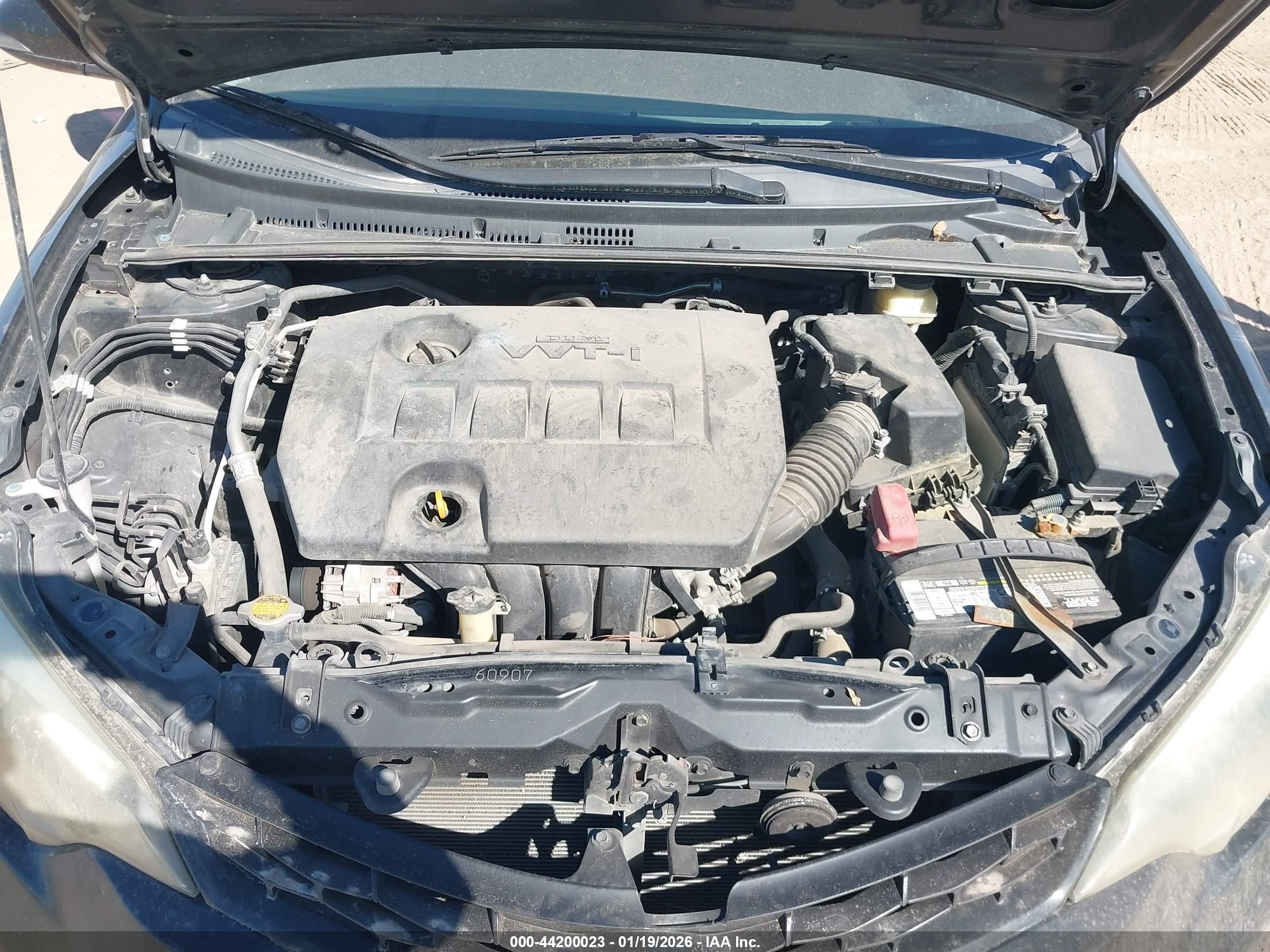 TOYOTA COROLLA image 10