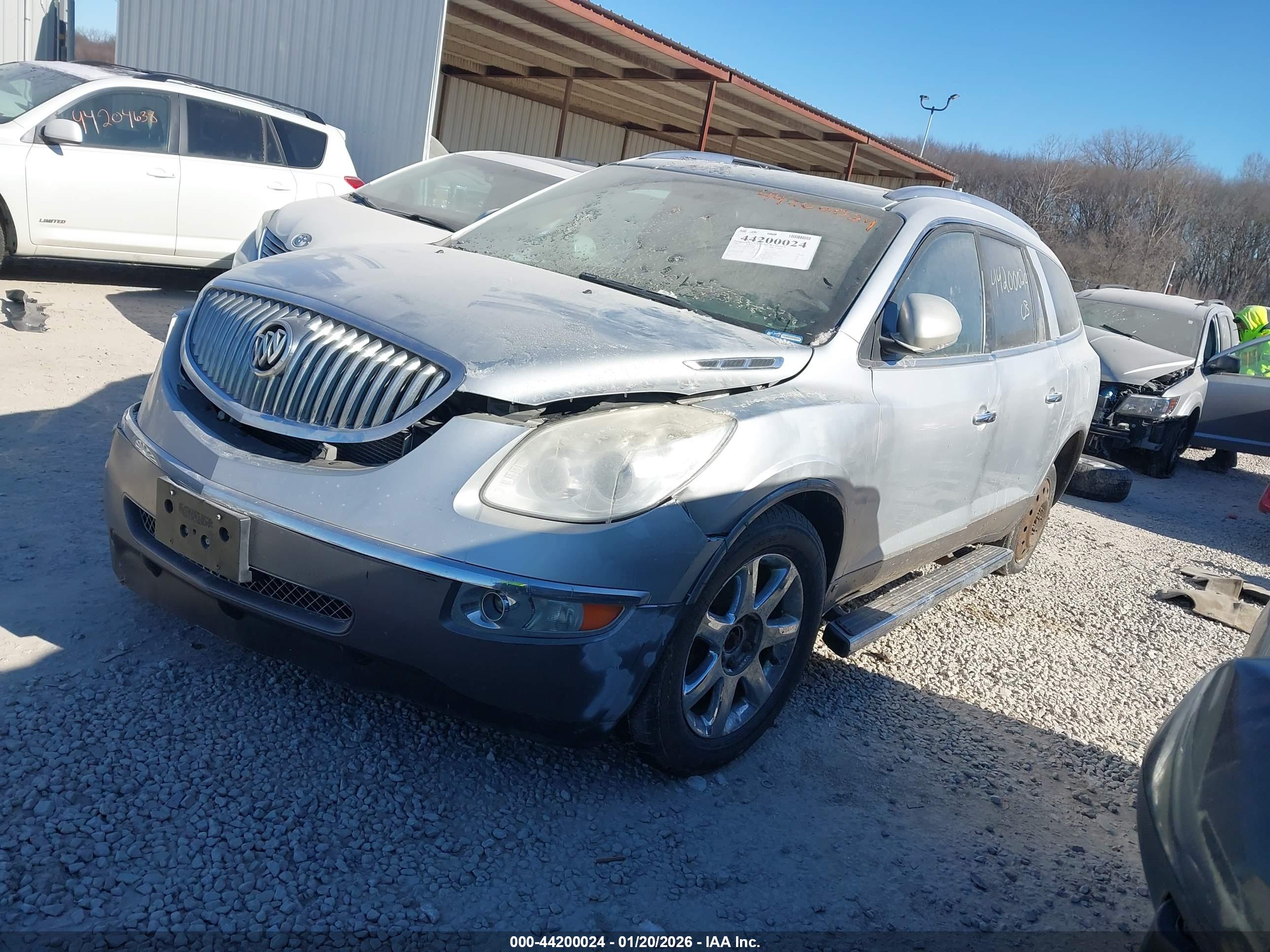 BUICK ENCLAVE image 2