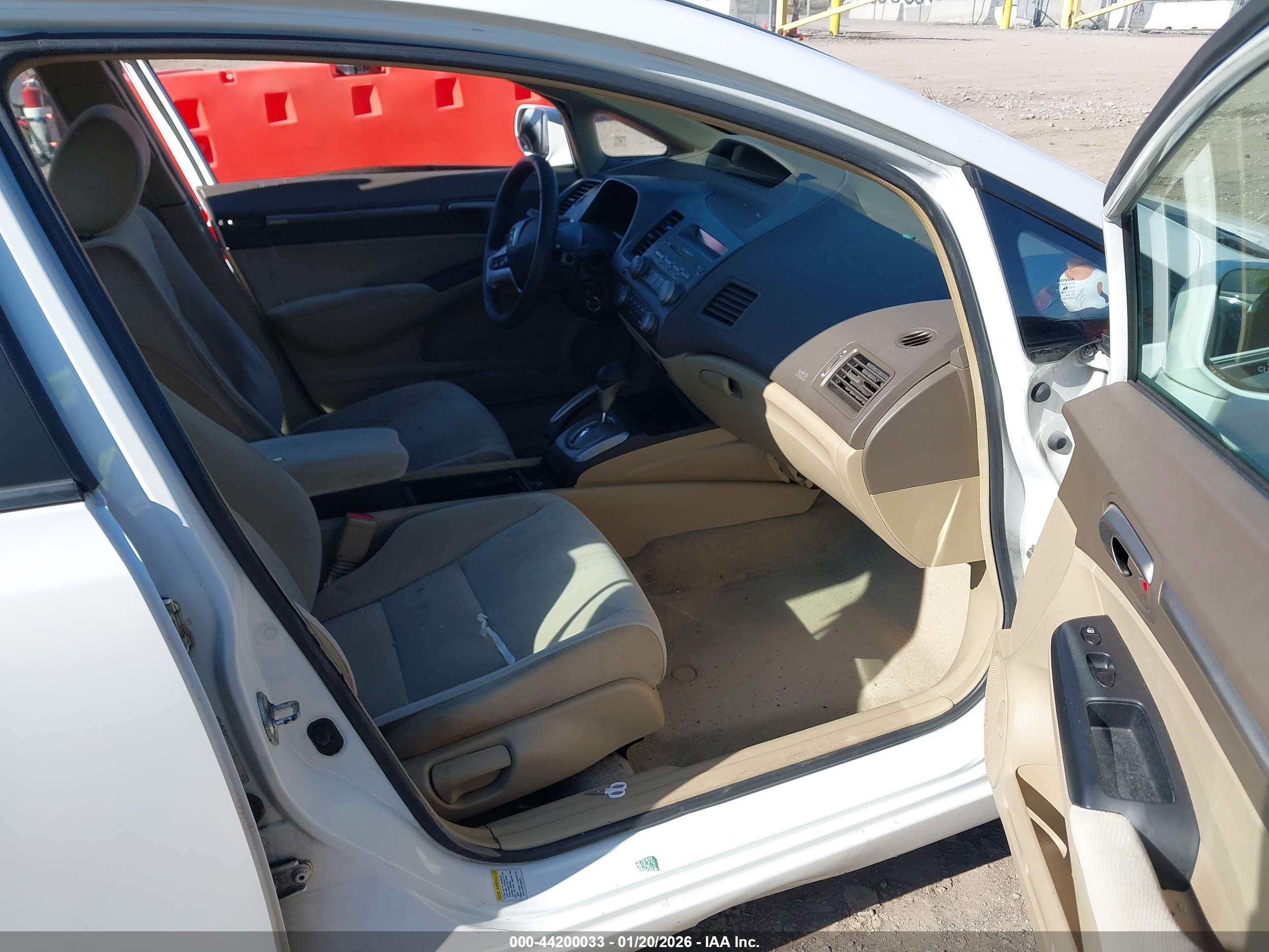 HONDA CIVIC image 5