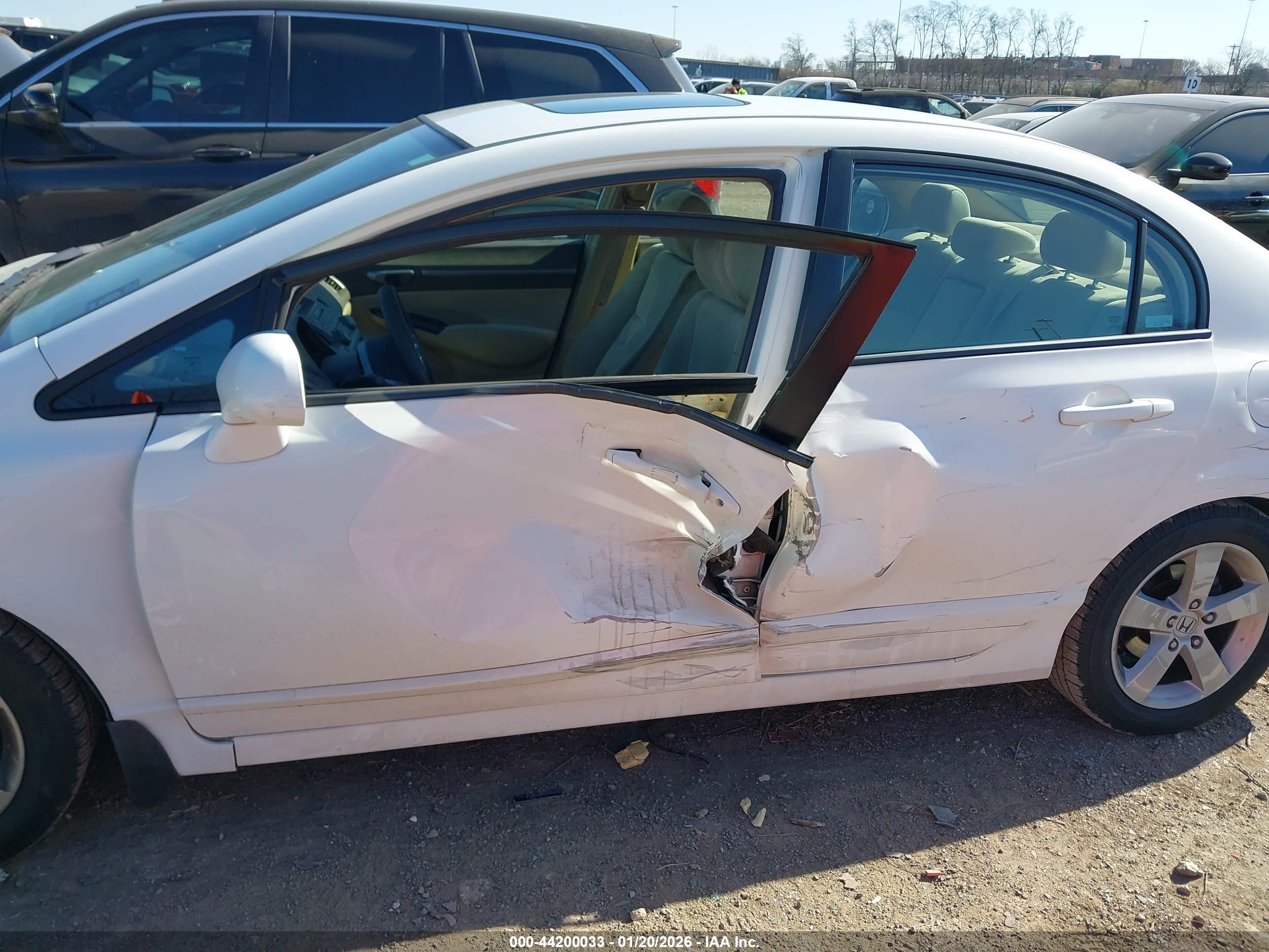 HONDA CIVIC image 6