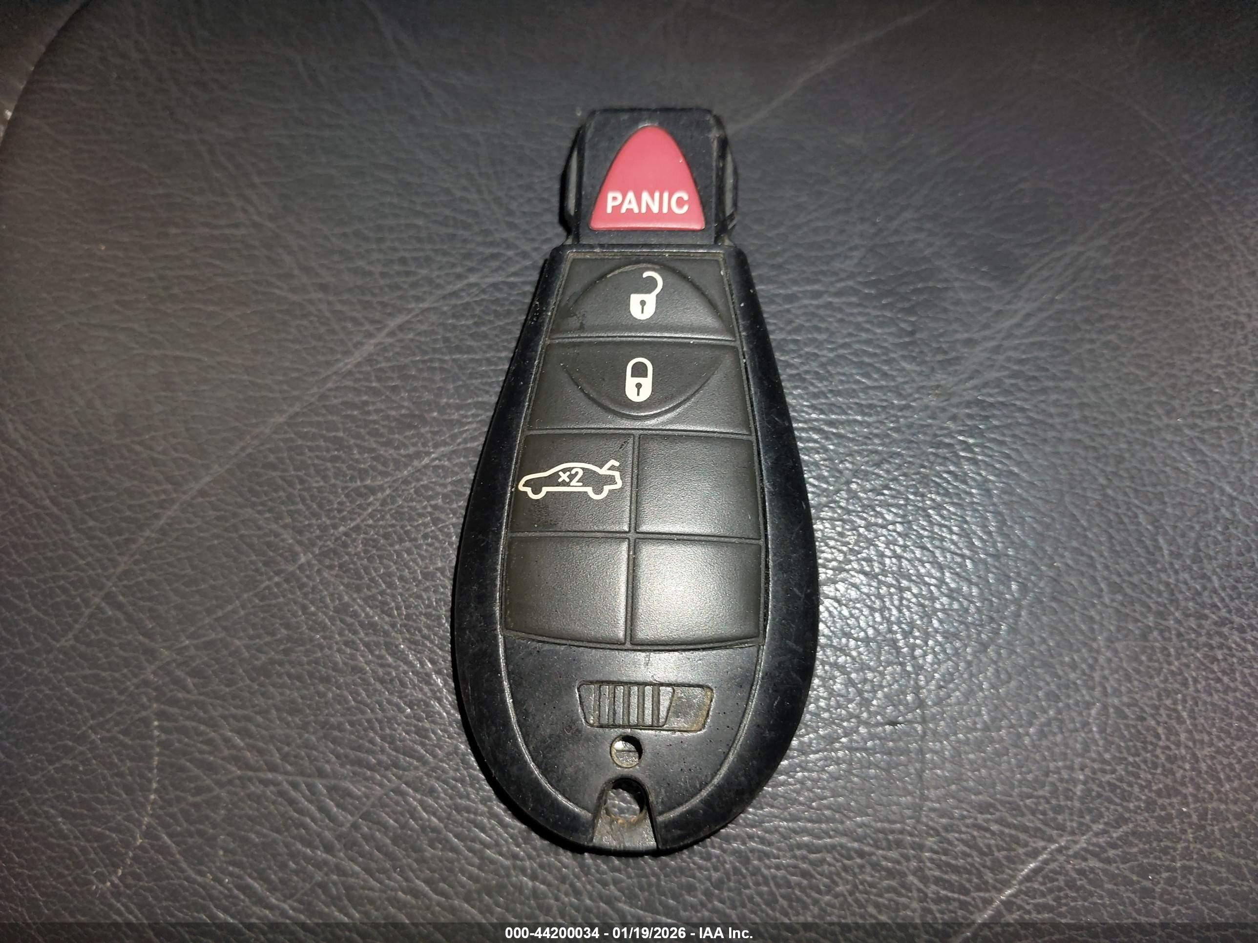 DODGE CHALLENGER image 11