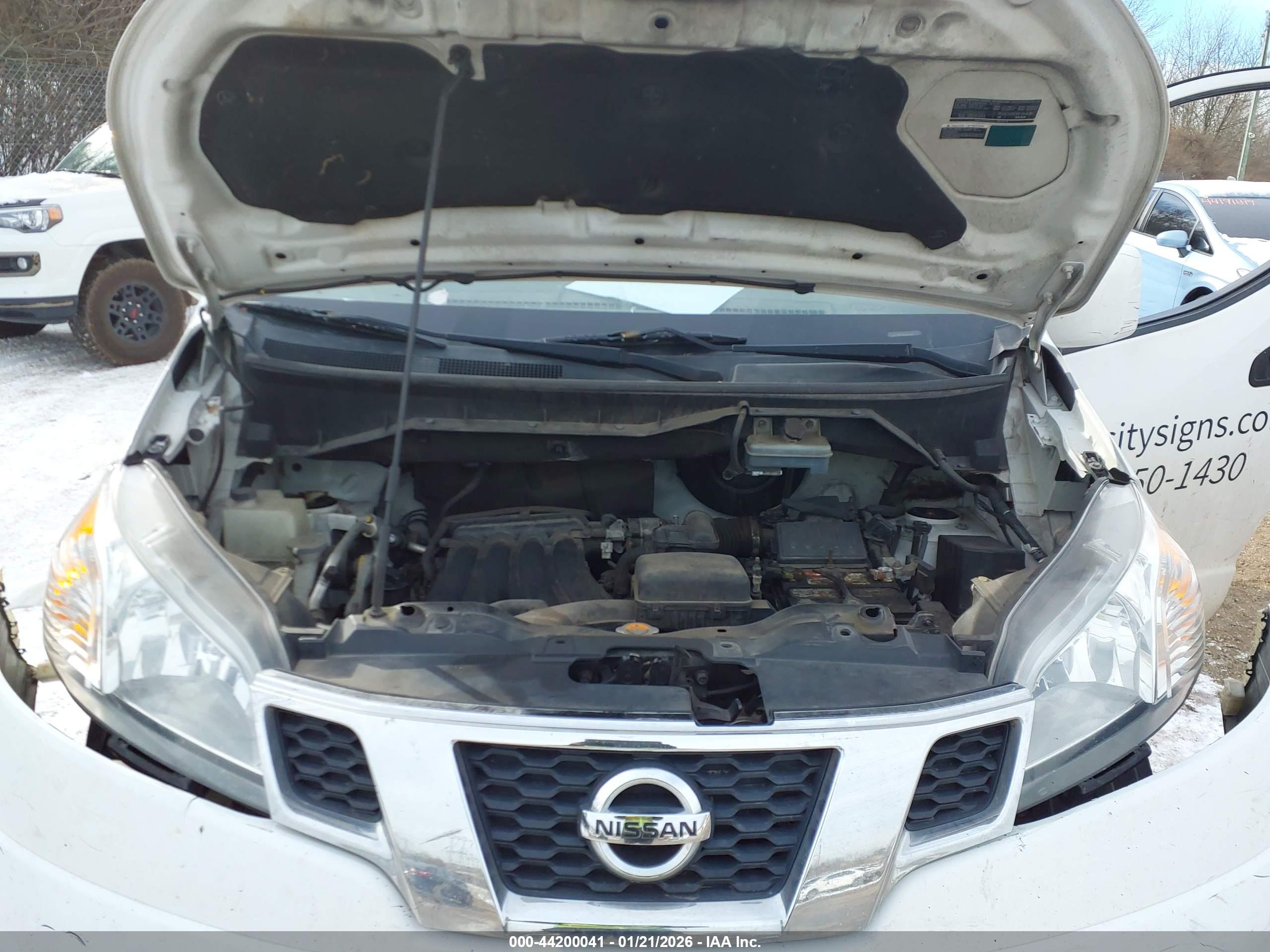 NISSAN NV200 image 10