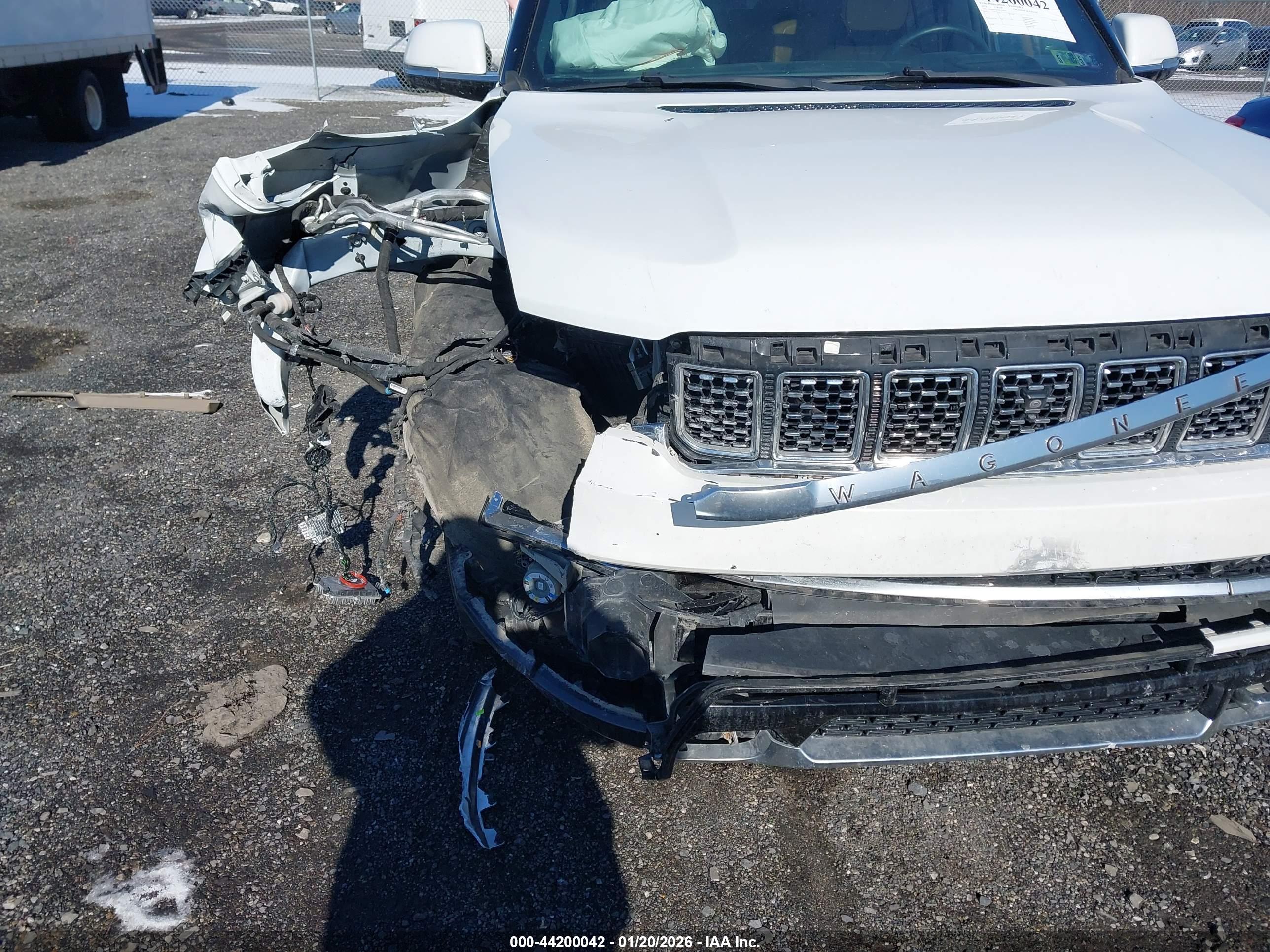 JEEP GRAND image 6