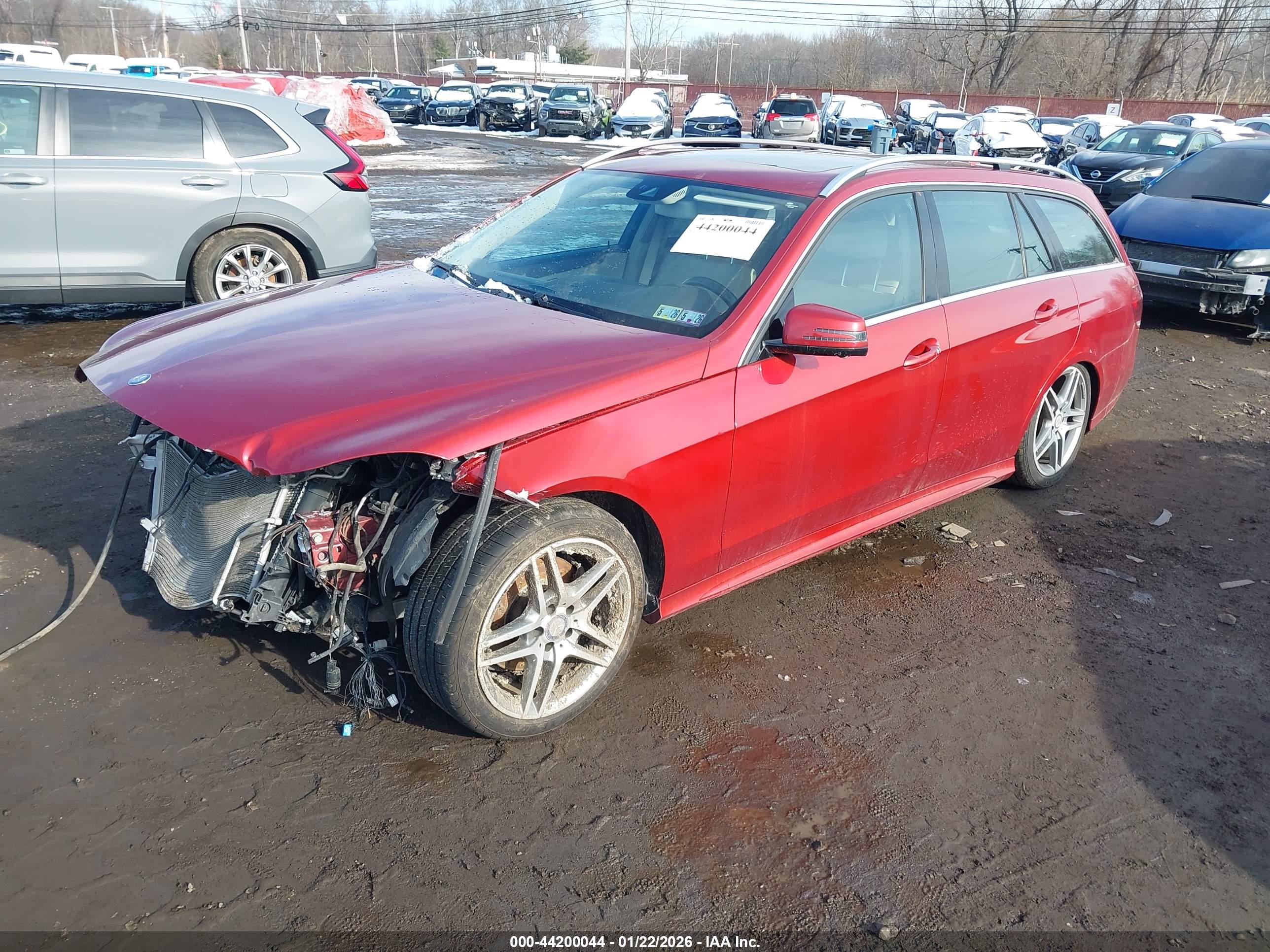 MERCEDES-BENZ E image 2