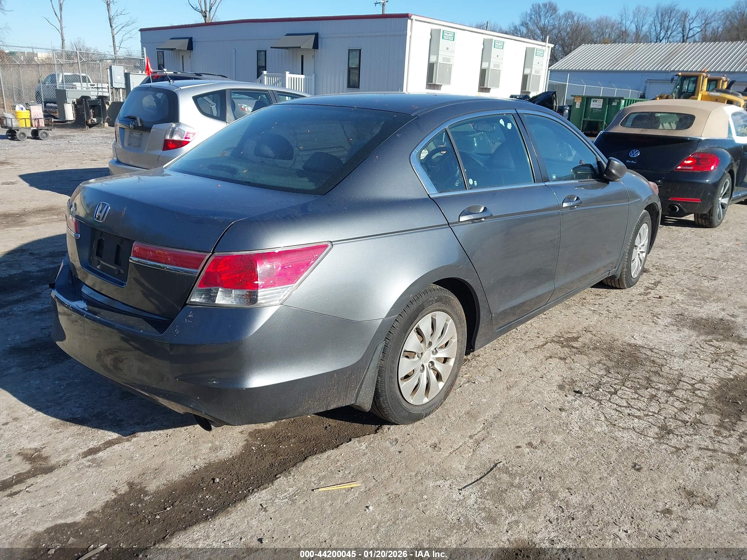 HONDA ACCORD image 4
