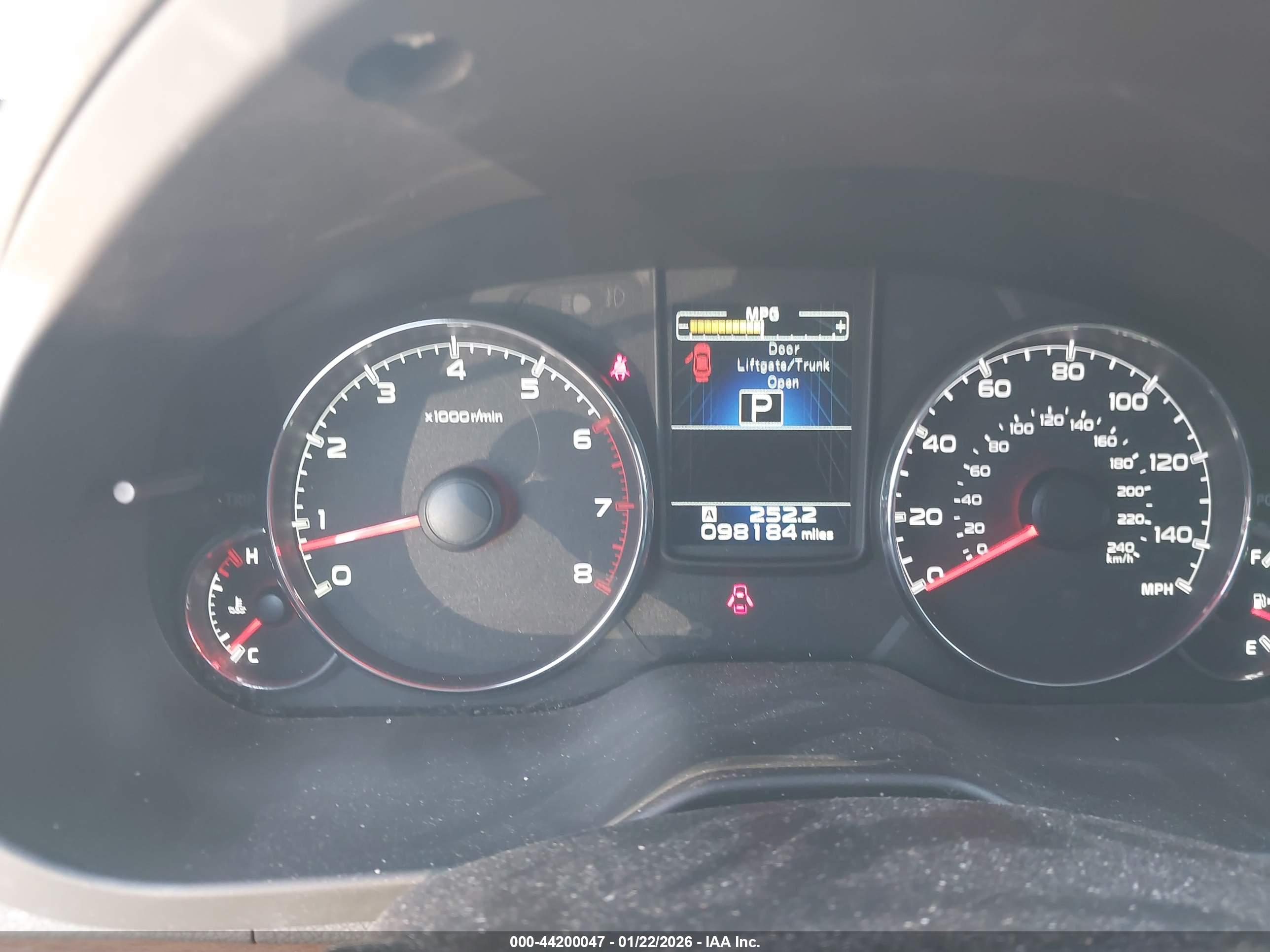 SUBARU OUTBACK image 7