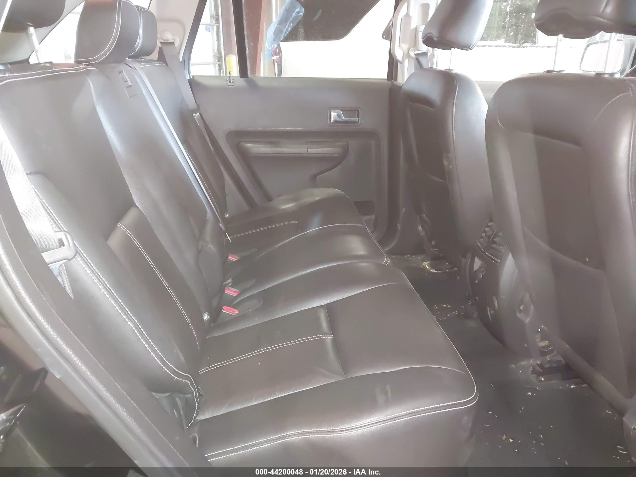 FORD EDGE image 8